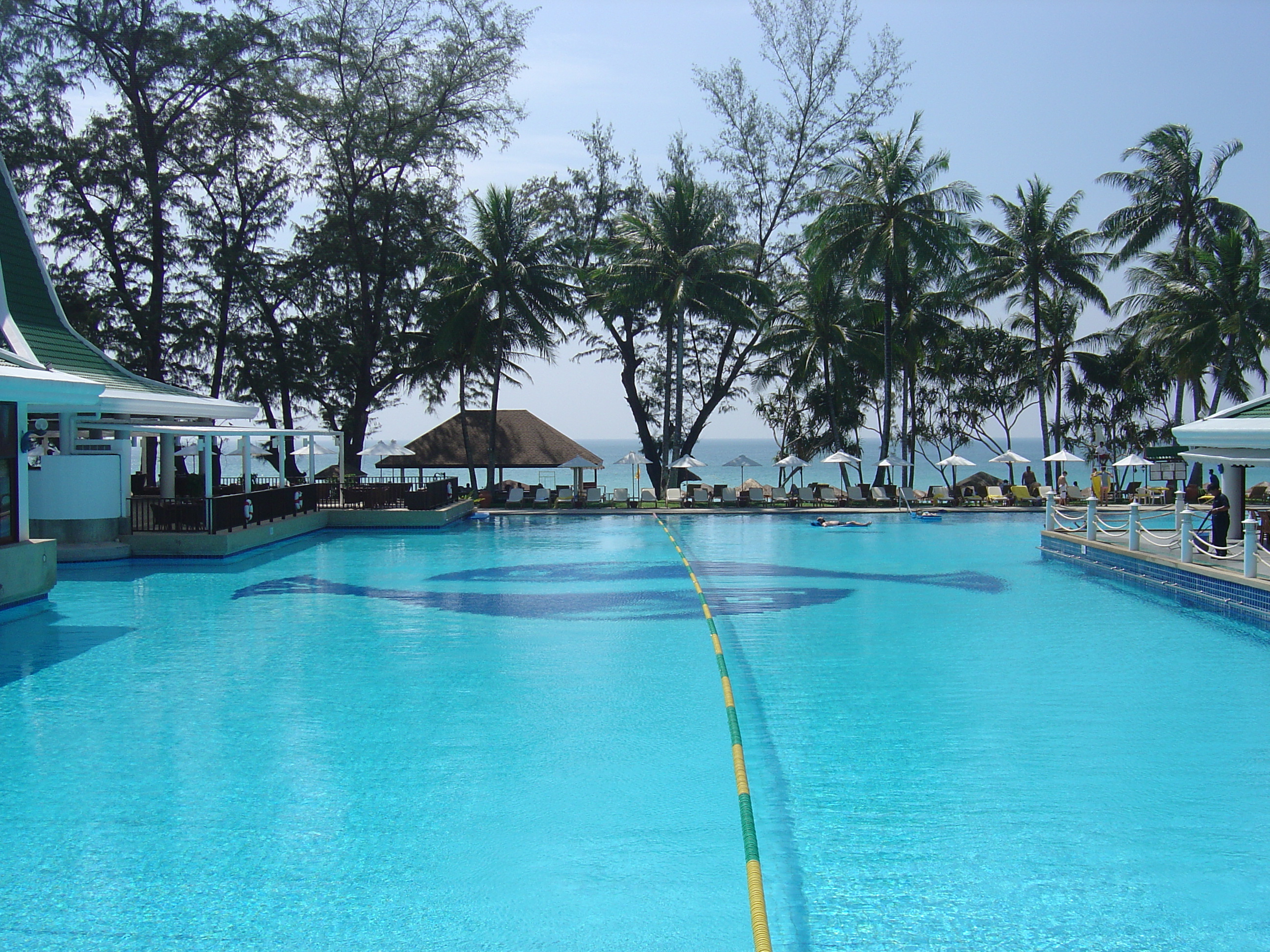 Picture Thailand Phuket Meridien Phuket Beach Hotel 2005-12 18 - Journey Meridien Phuket Beach Hotel