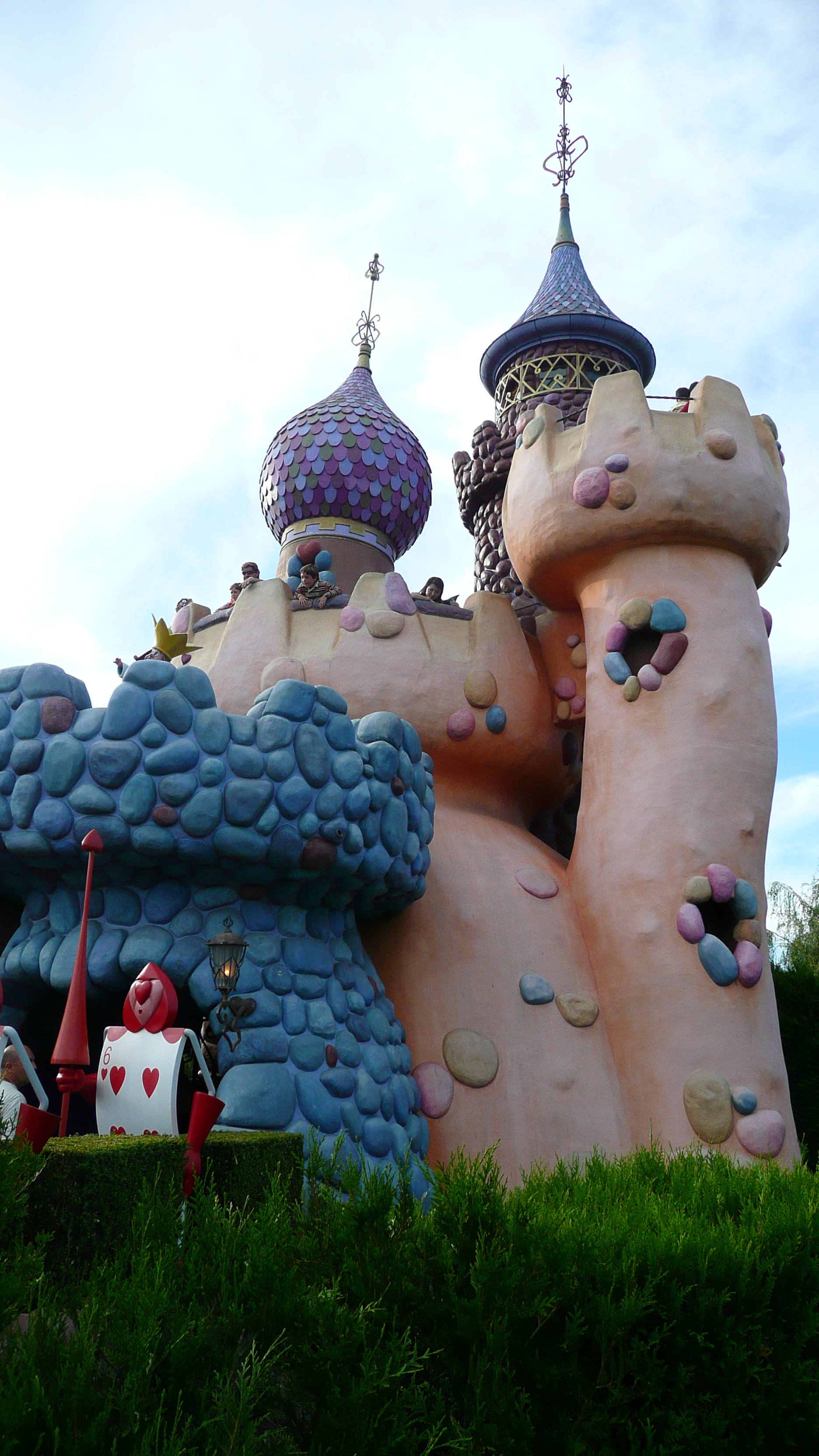 Picture France Disneyland Paris Alice Labyrinth 2007-07 2 - History Alice Labyrinth