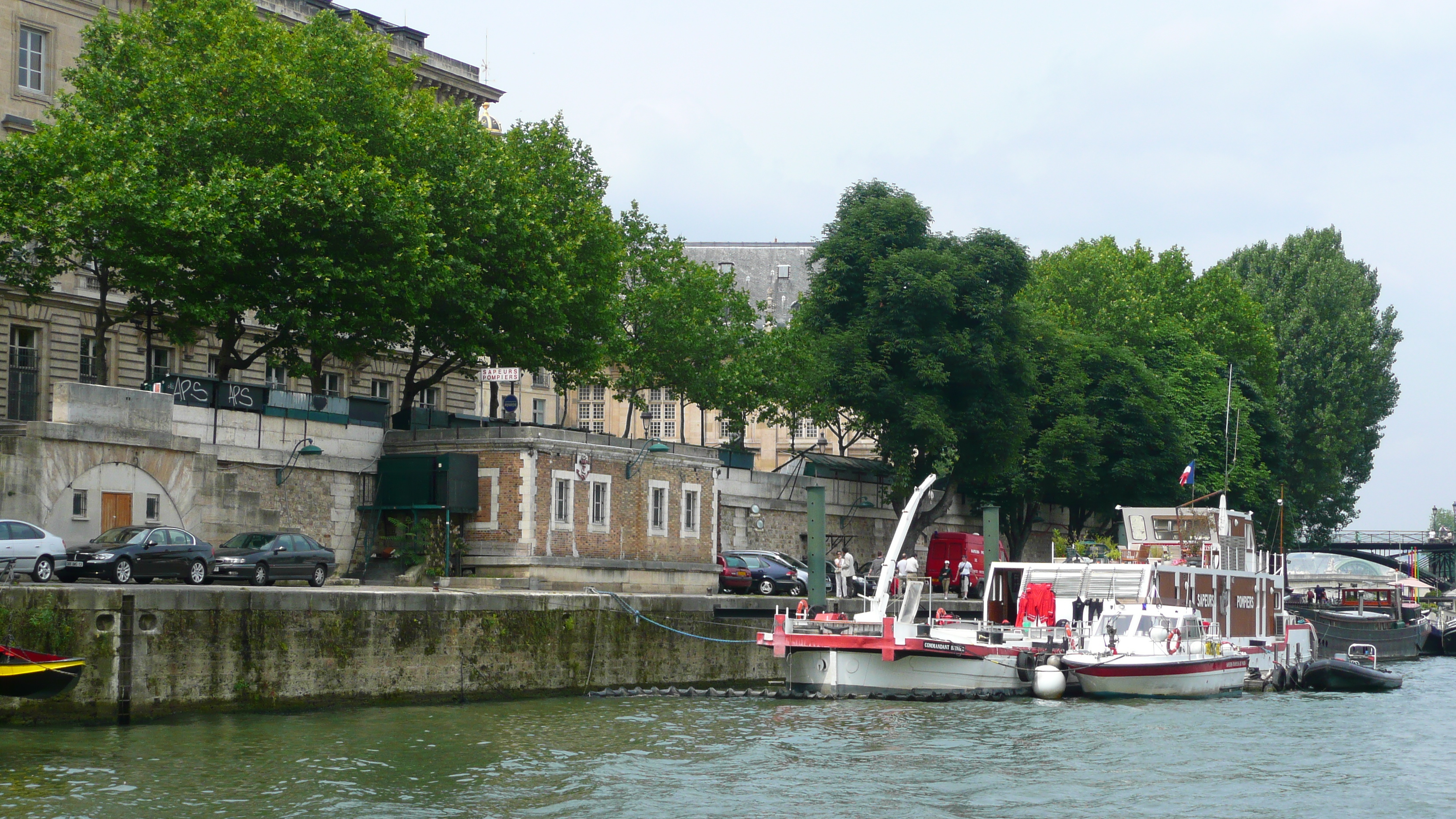 Picture France Paris Peniches Parisiennes 2007-06 9 - Tour Peniches Parisiennes