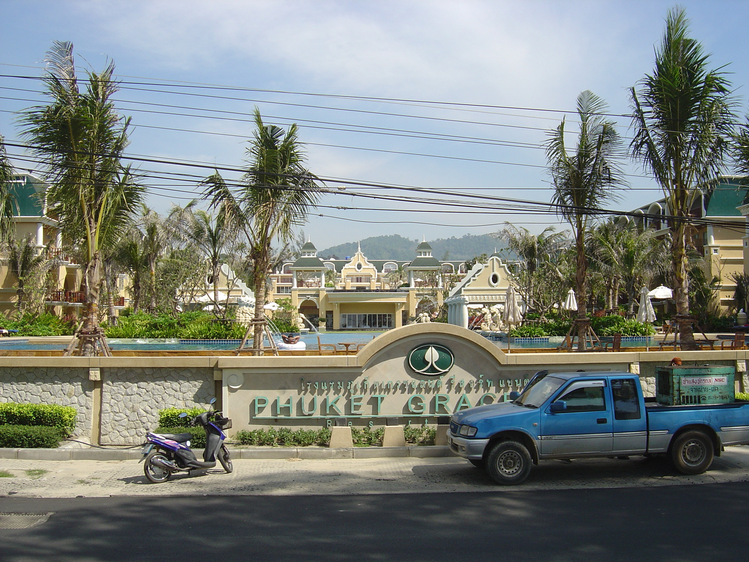 Picture Thailand Phuket Patong Beach Road 2005-12 37 - Around Beach Road