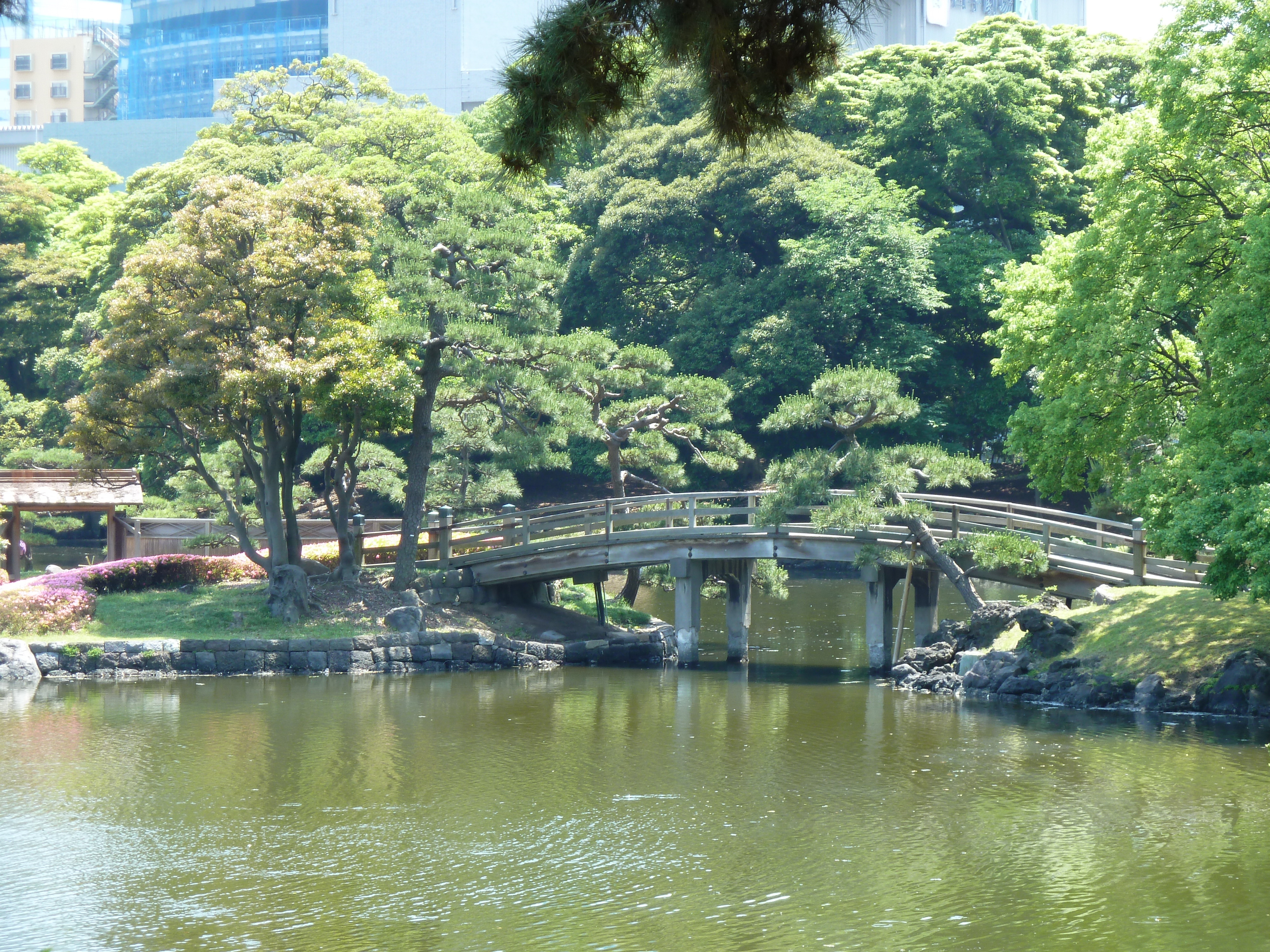 Picture Japan Tokyo Hama rikyu Gardens 2010-06 101 - Center Hama rikyu Gardens