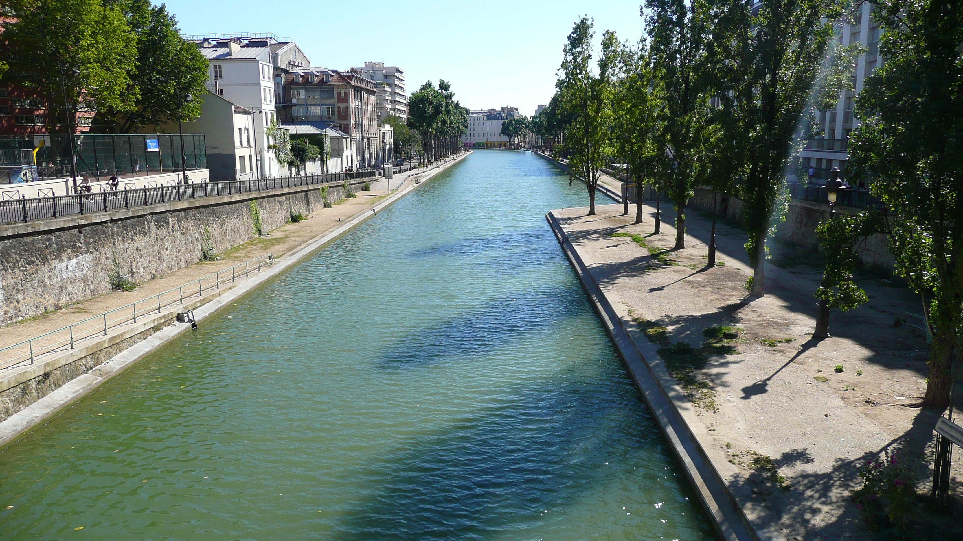 Picture France Paris Canal St Martin 2007-08 105 - Tour Canal St Martin