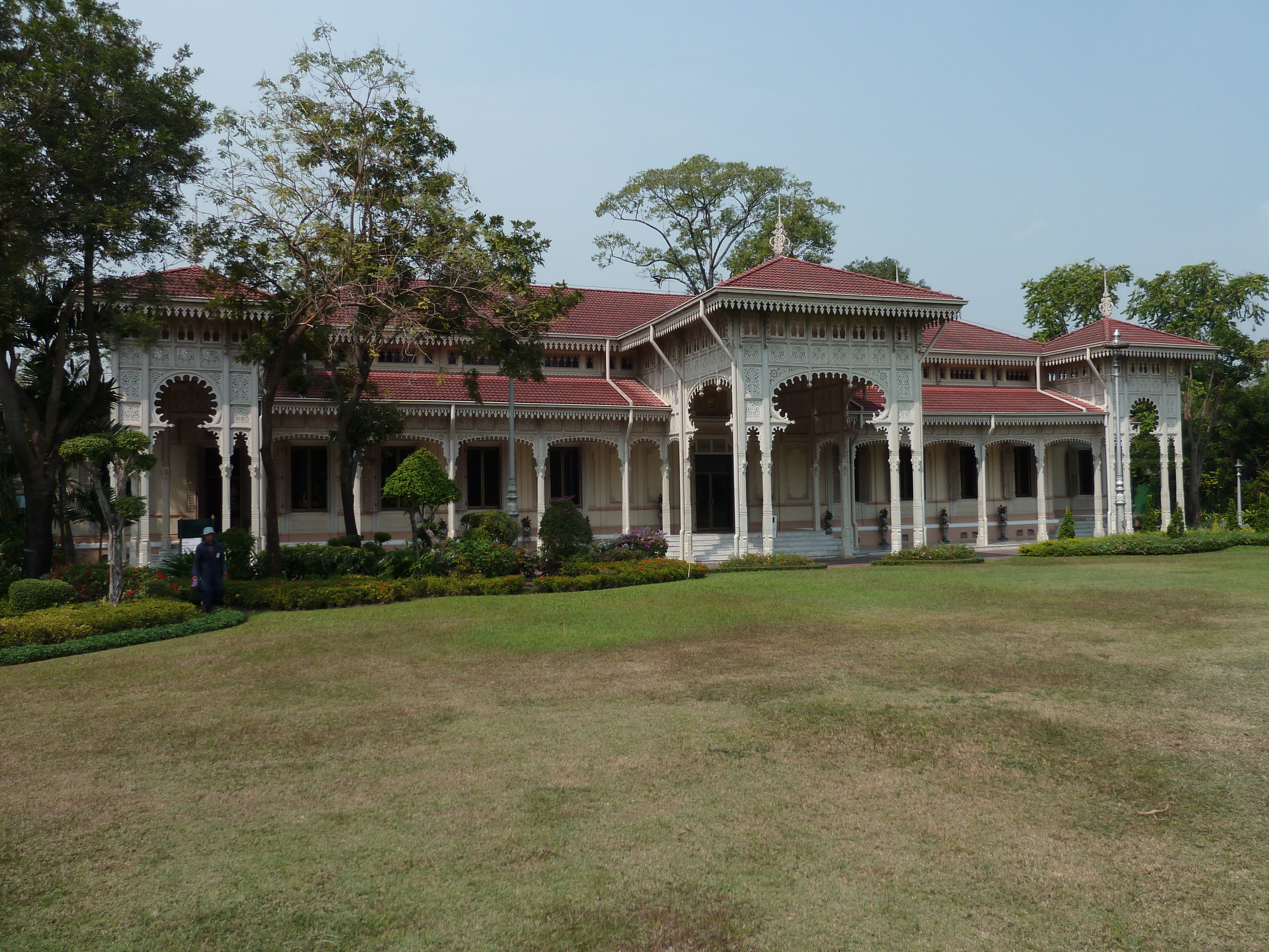 Picture Thailand Bangkok Vimanmek Palace 2011-01 46 - Recreation Vimanmek Palace