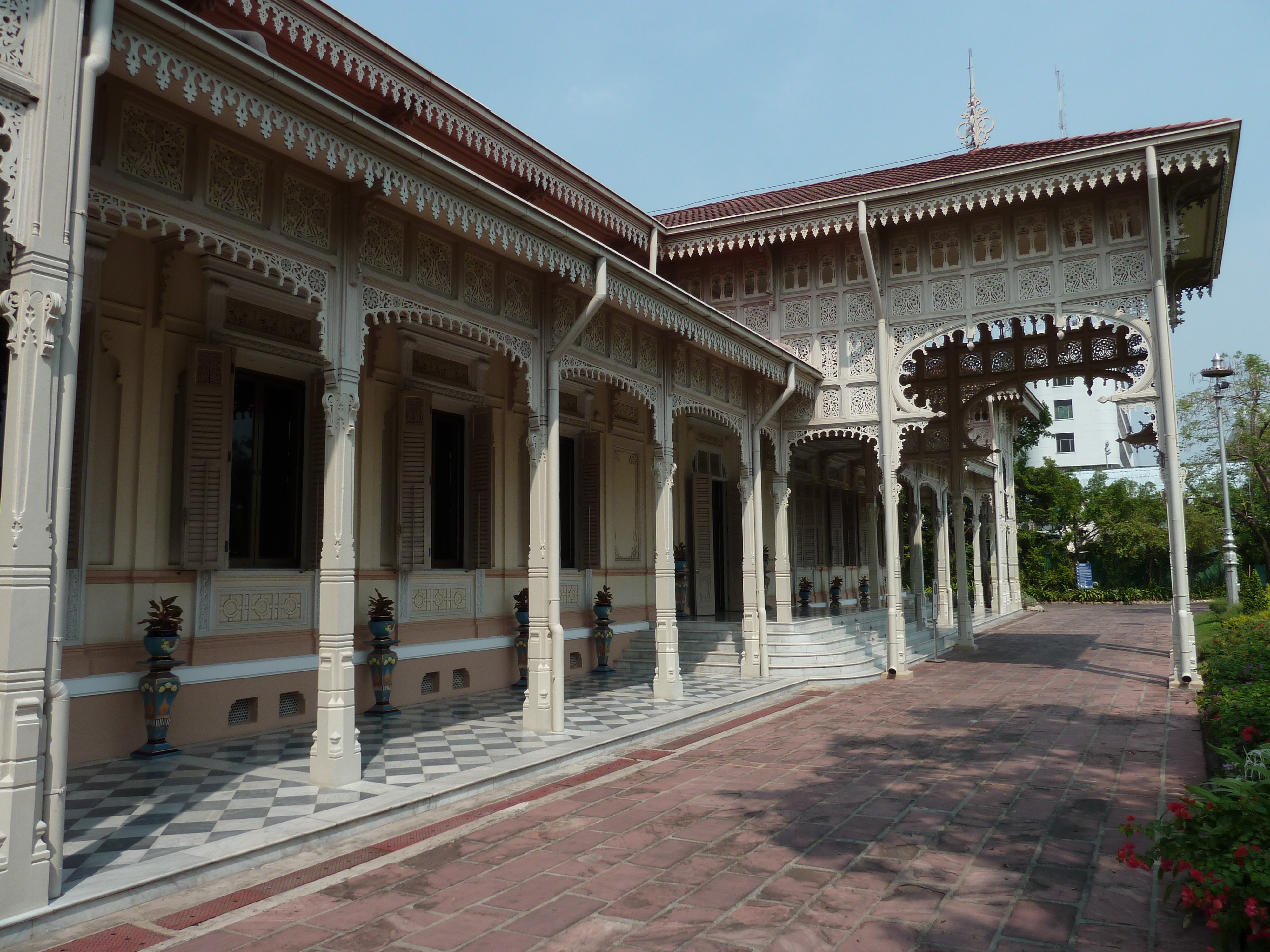 Picture Thailand Bangkok Vimanmek Palace 2011-01 51 - Tours Vimanmek Palace