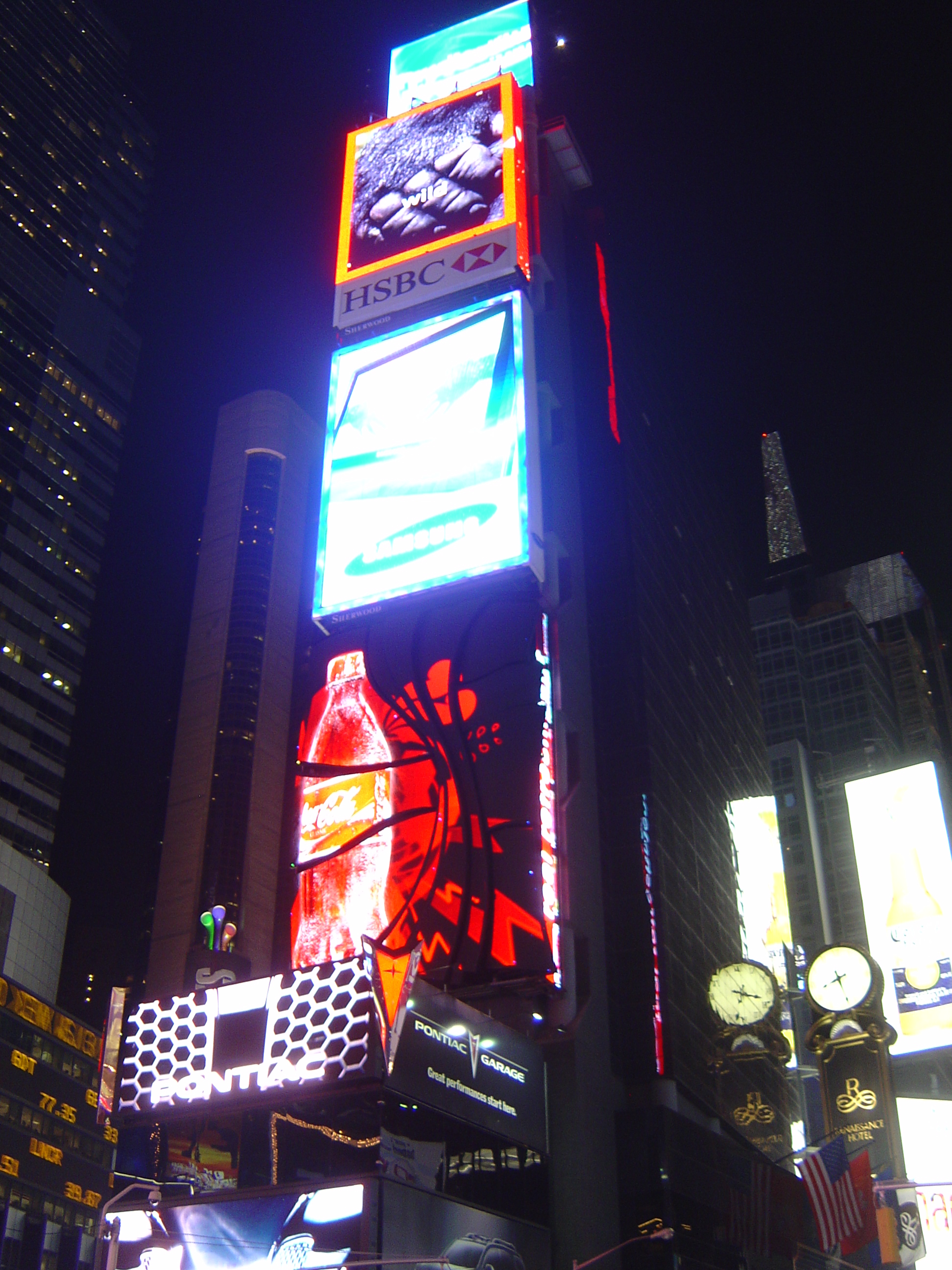 Picture United States New York Time Square 2006-03 42 - Center Time Square