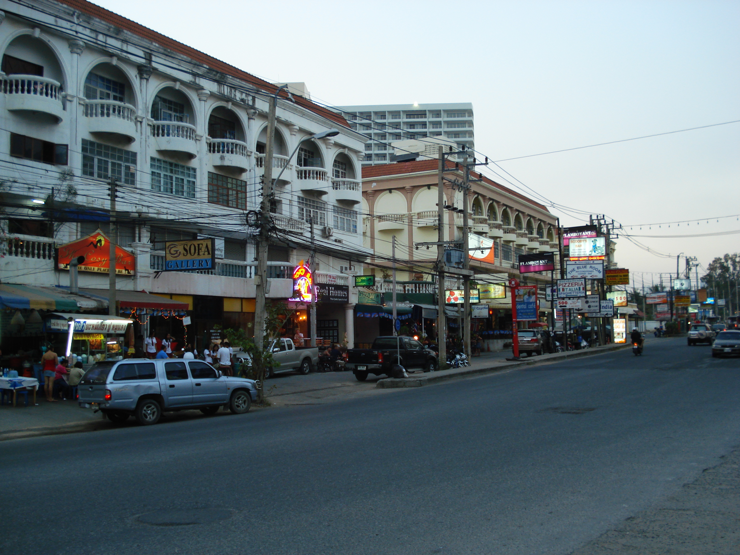 Picture Thailand Jomtien Thappraya 2008-01 3 - Tours Thappraya