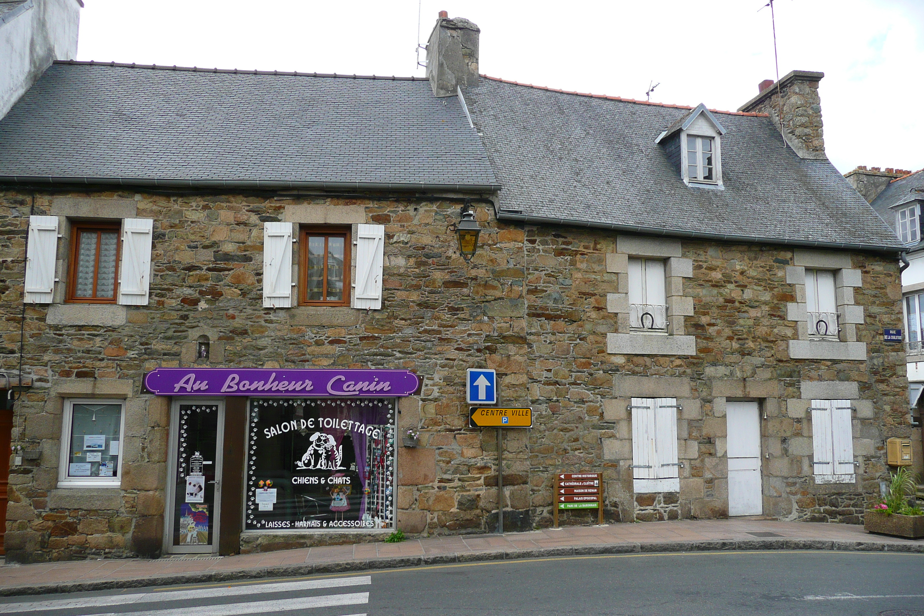 Picture France Treguier 2007-08 38 - Center Treguier