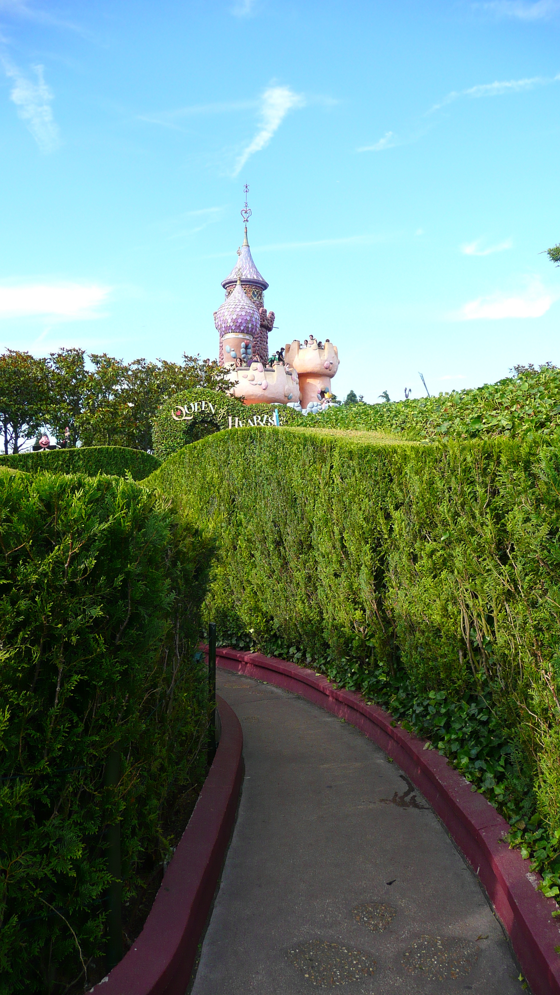 Picture France Disneyland Paris Alice Labyrinth 2007-07 0 - History Alice Labyrinth