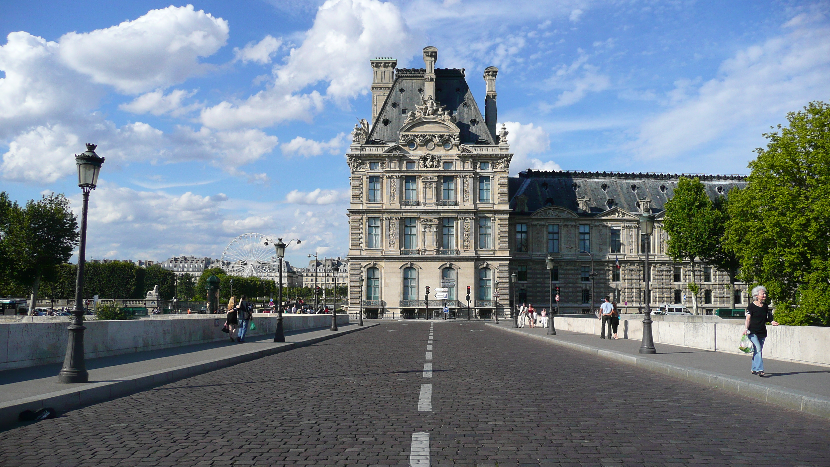 Picture France Paris The Bridges of Paris 2007-07 0 - Tour The Bridges of Paris