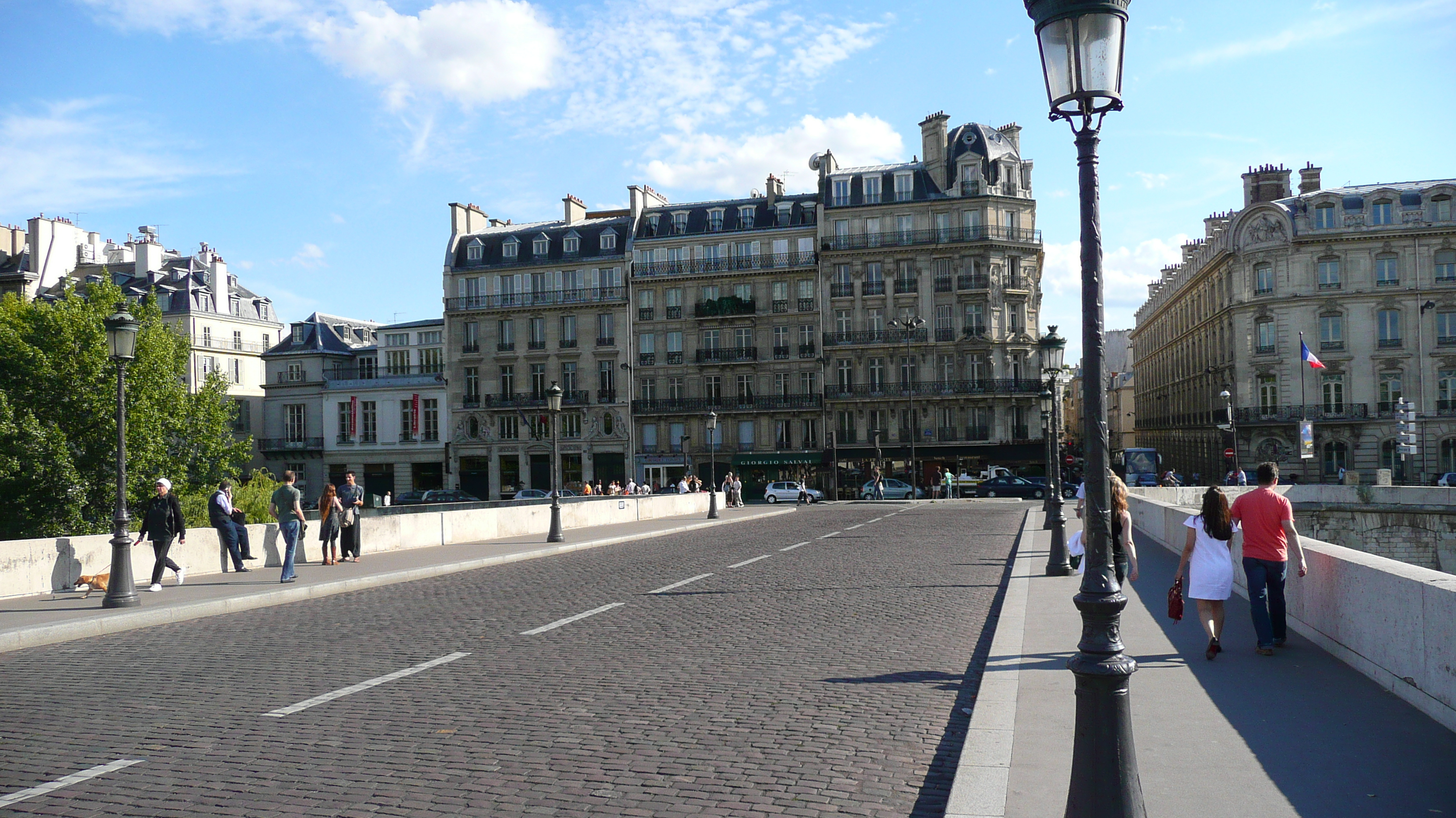 Picture France Paris The Bridges of Paris 2007-07 1 - Around The Bridges of Paris