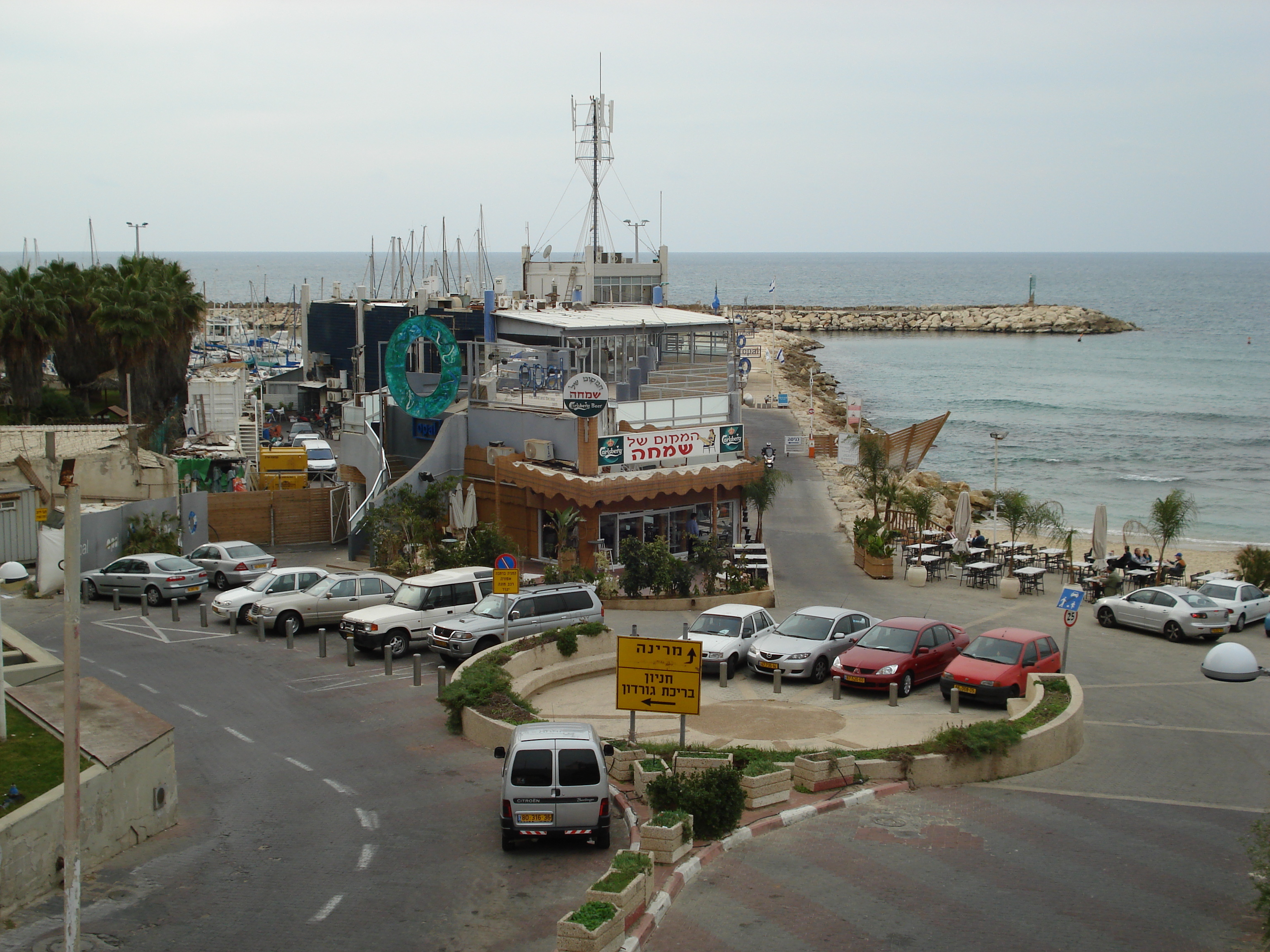 Picture Israel Tel Aviv Tel Aviv Sea Shore 2006-12 251 - Center Tel Aviv Sea Shore