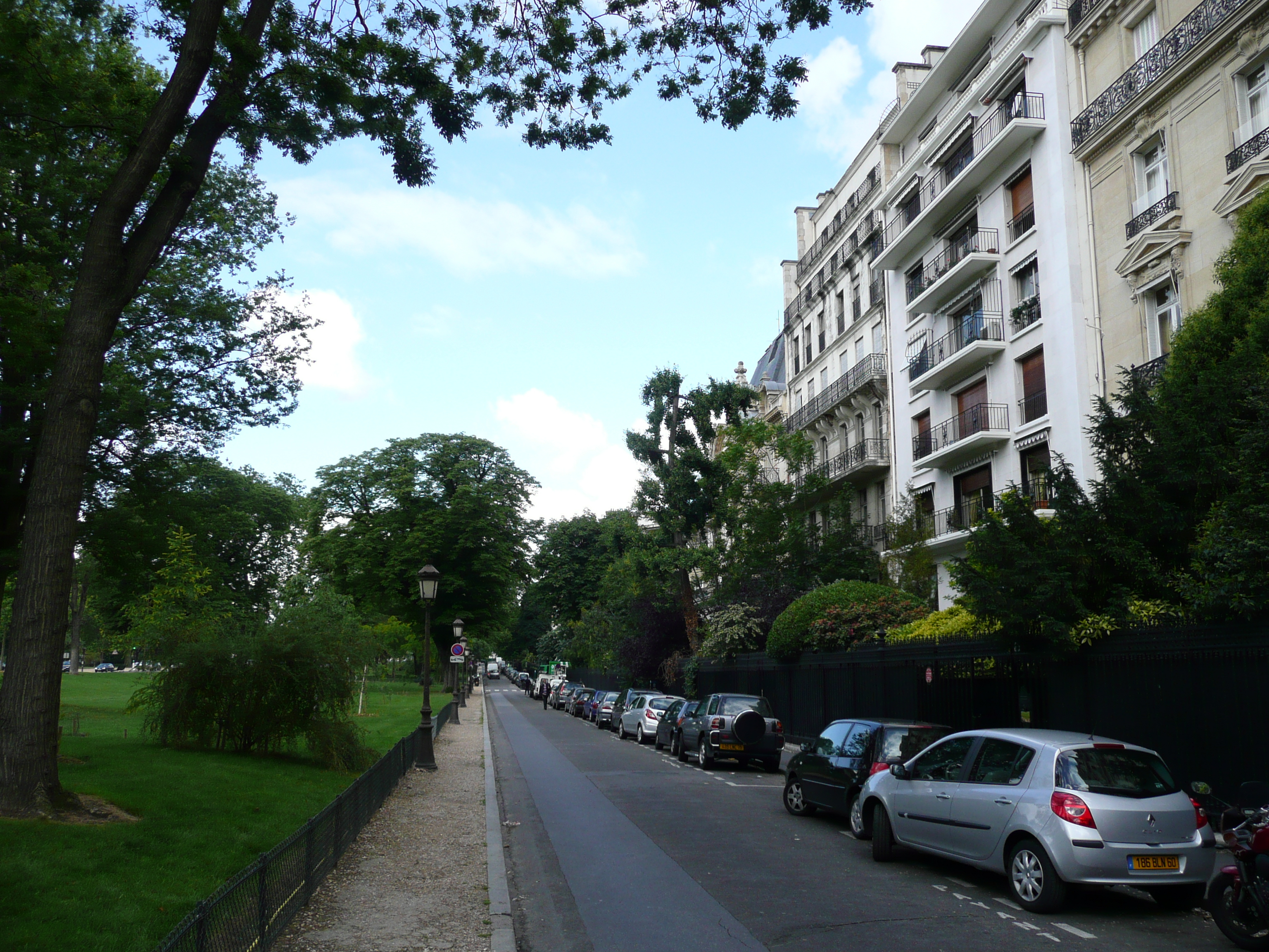 Picture France Paris Avenue Foch 2007-06 166 - Tours Avenue Foch