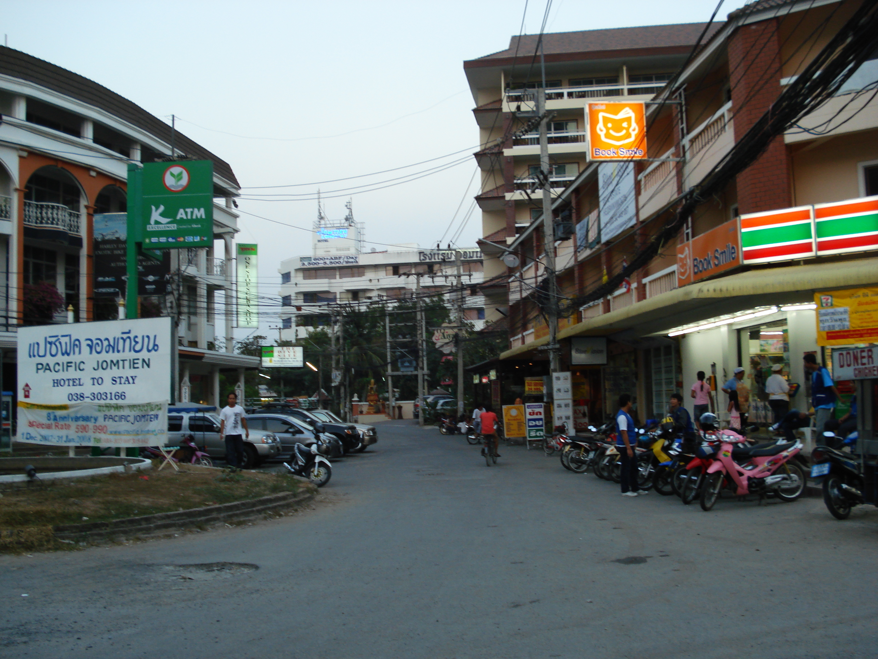 Picture Thailand Jomtien Thappraya 2008-01 5 - Tours Thappraya