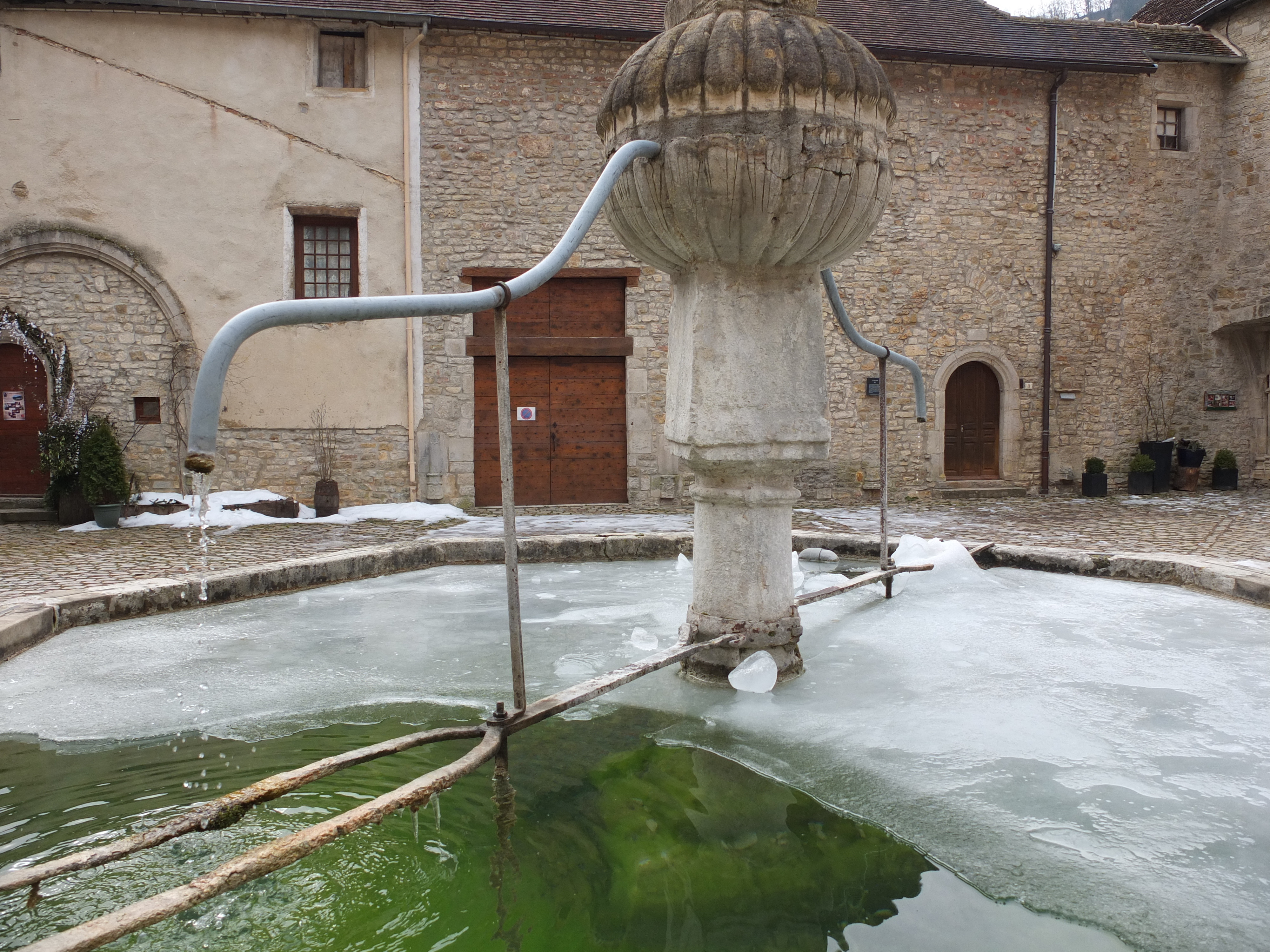 Picture France Baume les Messieurs 2012-02 28 - Around Baume les Messieurs