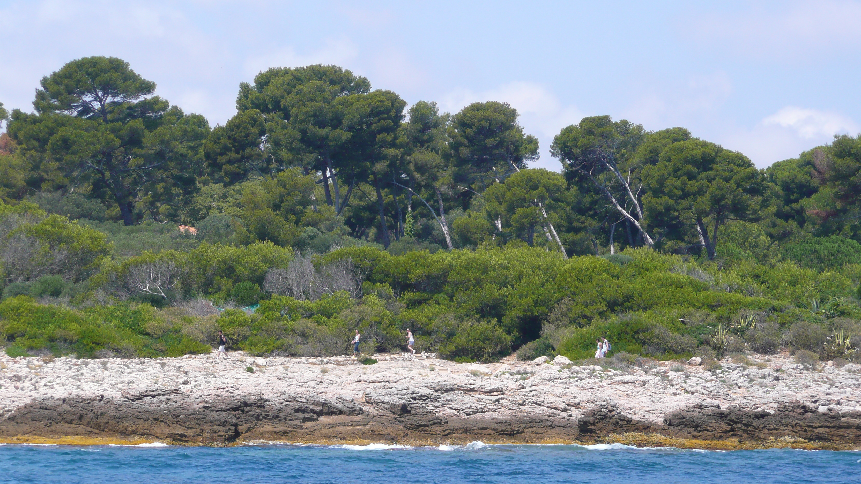 Picture France Cap d'Antibes Anse de la garoupe 2007-07 21 - Tours Anse de la garoupe