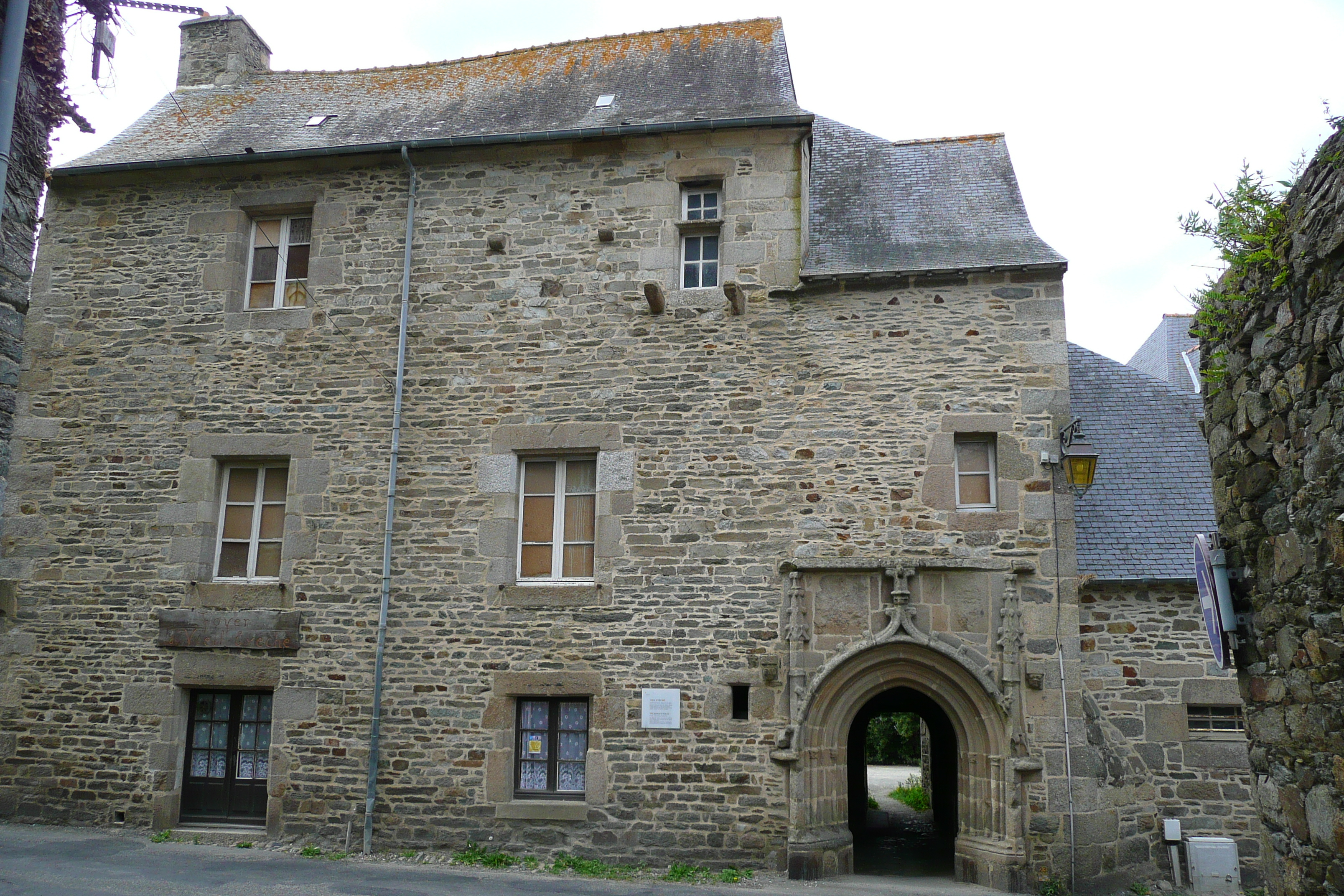 Picture France Treguier 2007-08 101 - Discovery Treguier