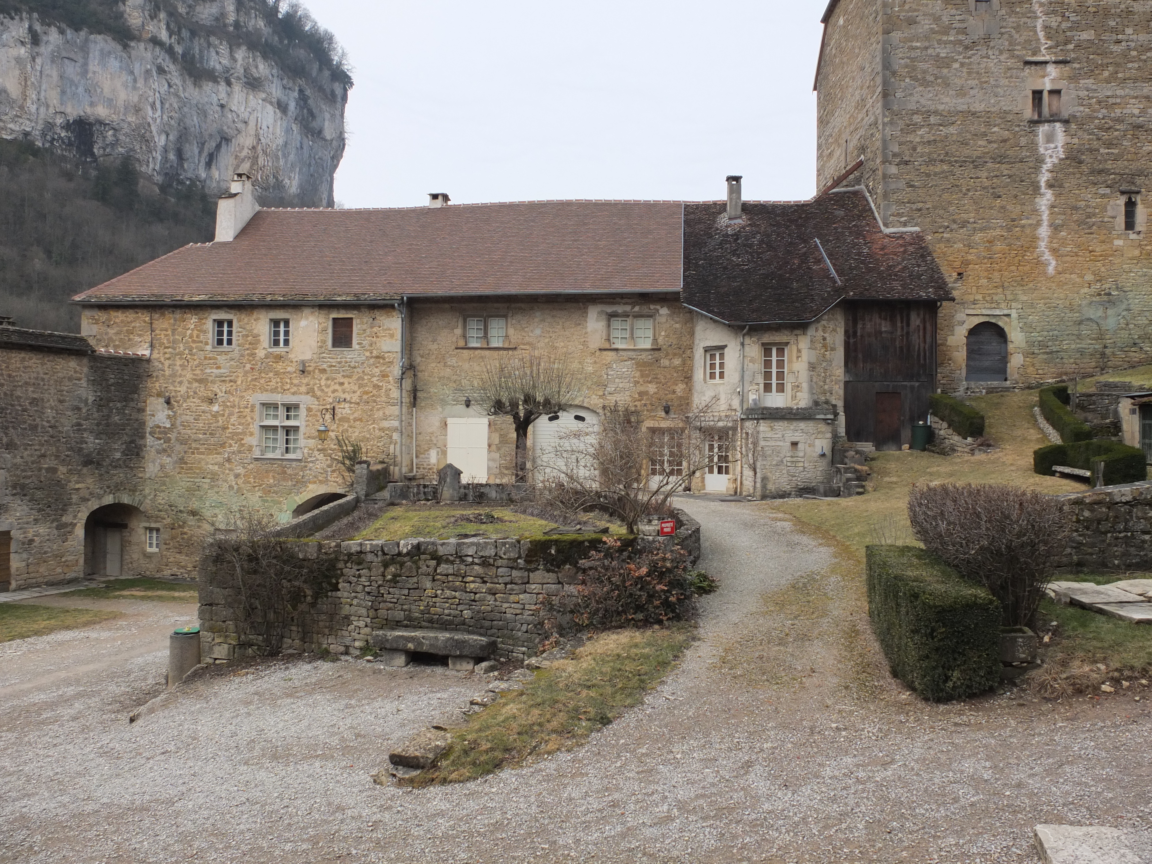 Picture France Baume les Messieurs 2012-02 80 - Tours Baume les Messieurs