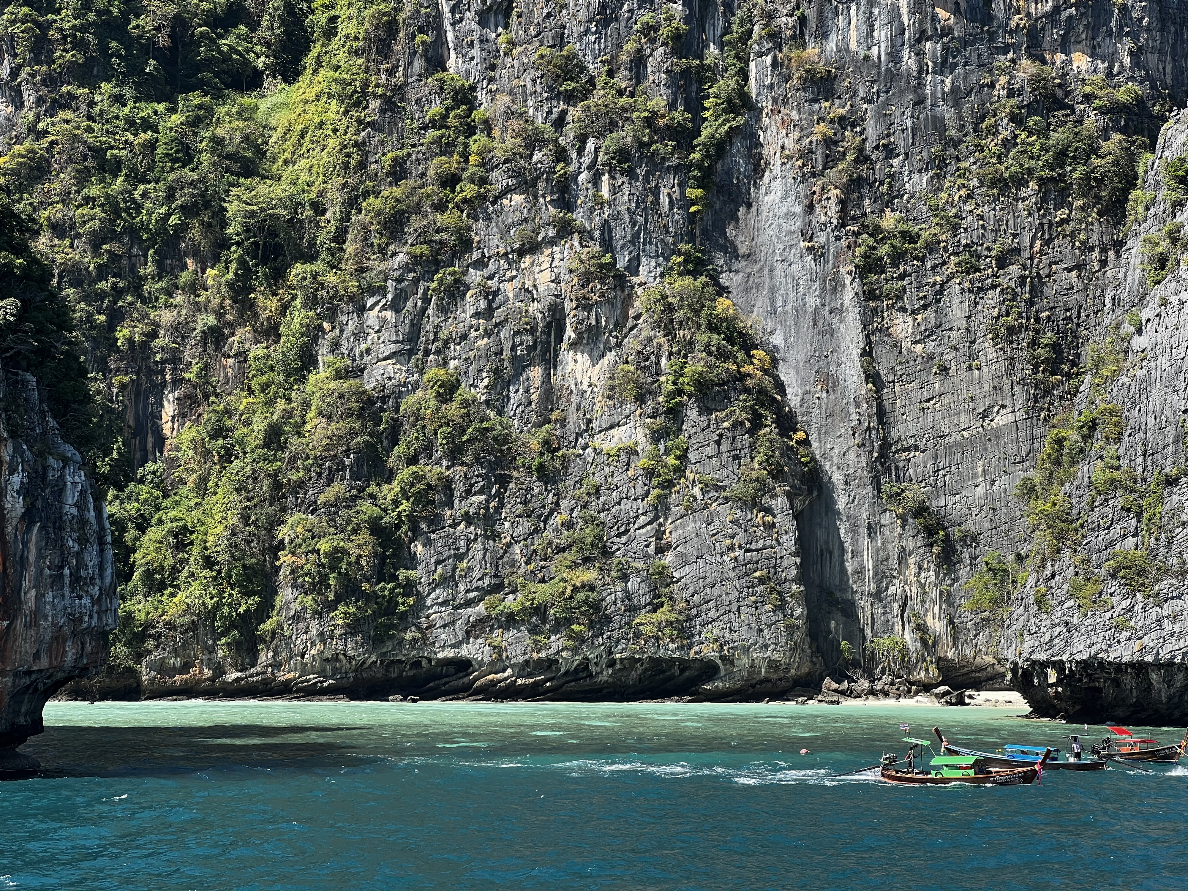 Picture Thailand Phuket to Ko Phi Phi Ferry 2021-12 44 - Recreation Phuket to Ko Phi Phi Ferry