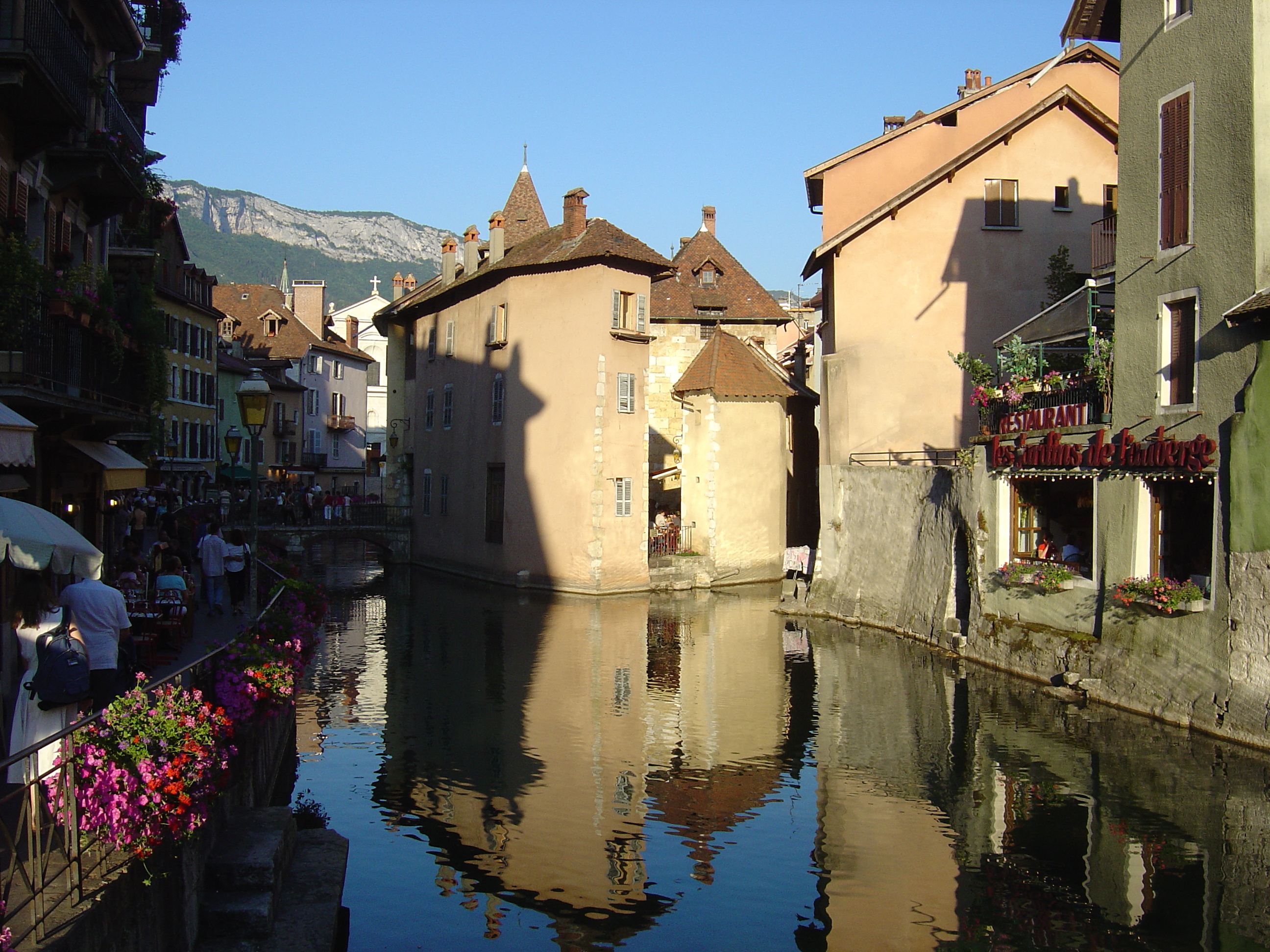 Picture France Annecy 2004-08 36 - Journey Annecy