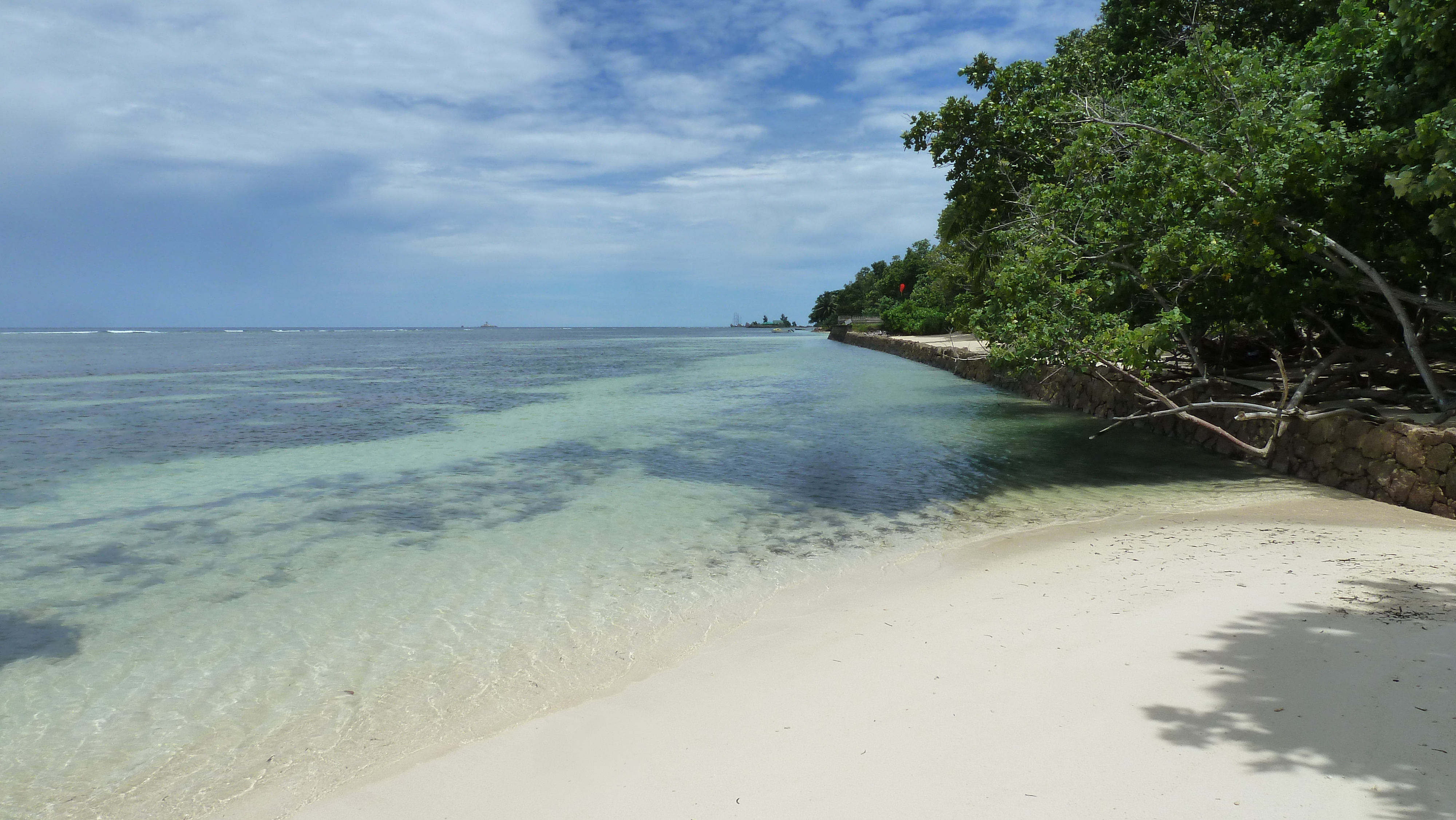 Picture Seychelles La Digue 2011-10 78 - Tour La Digue