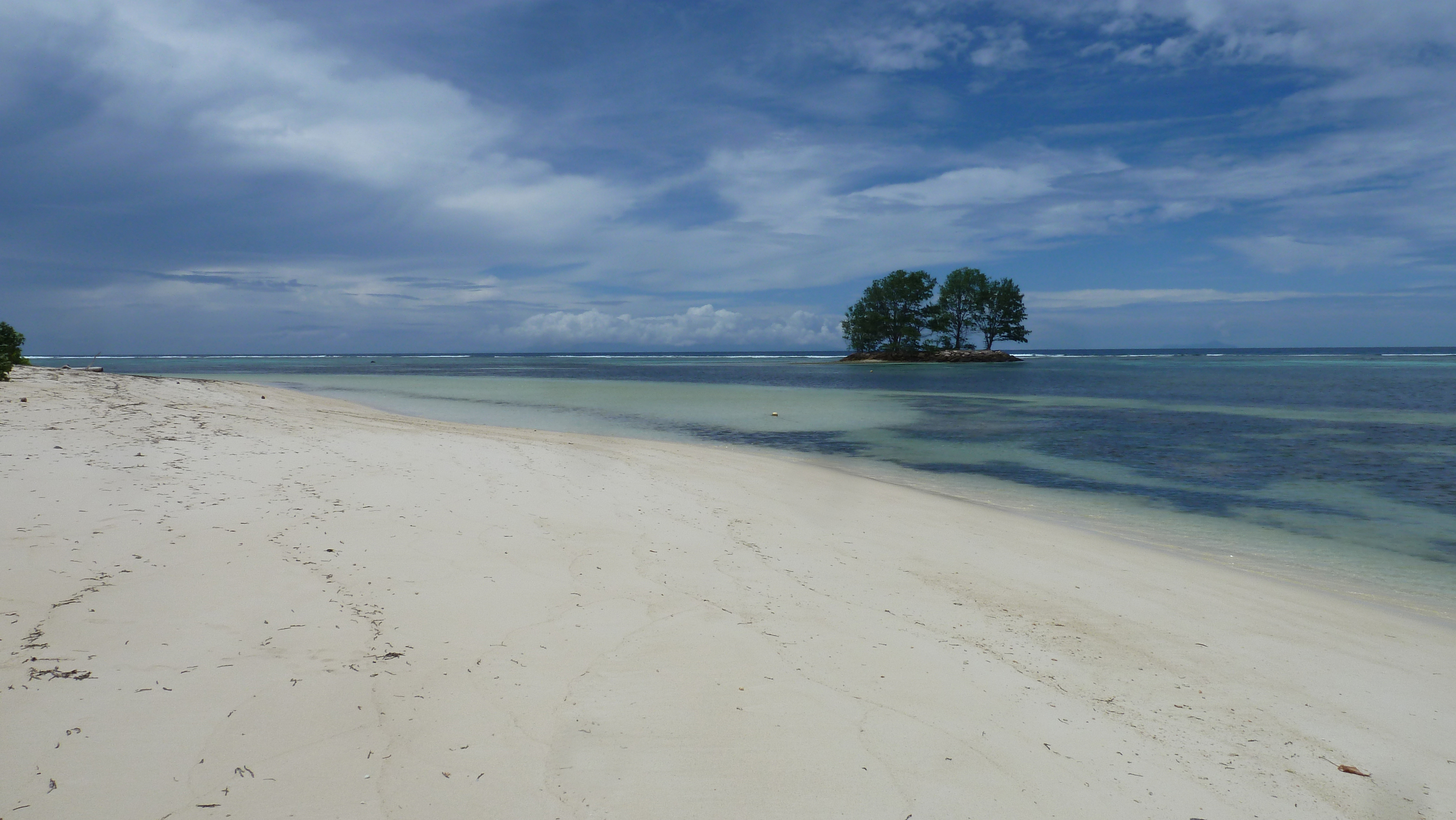 Picture Seychelles La Digue 2011-10 115 - Journey La Digue