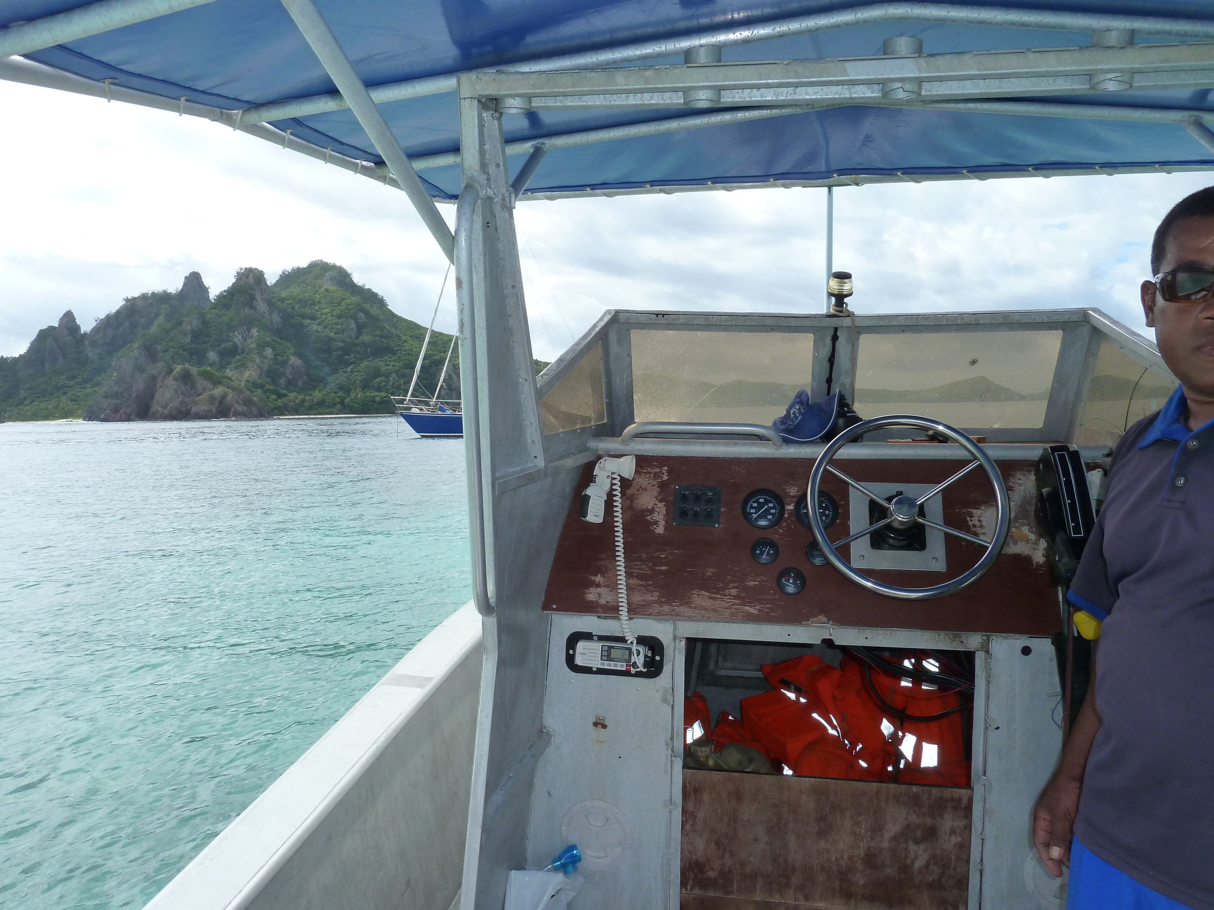 Picture Fiji Amunuca Island to Castaway Island 2010-05 4 - Discovery Amunuca Island to Castaway Island