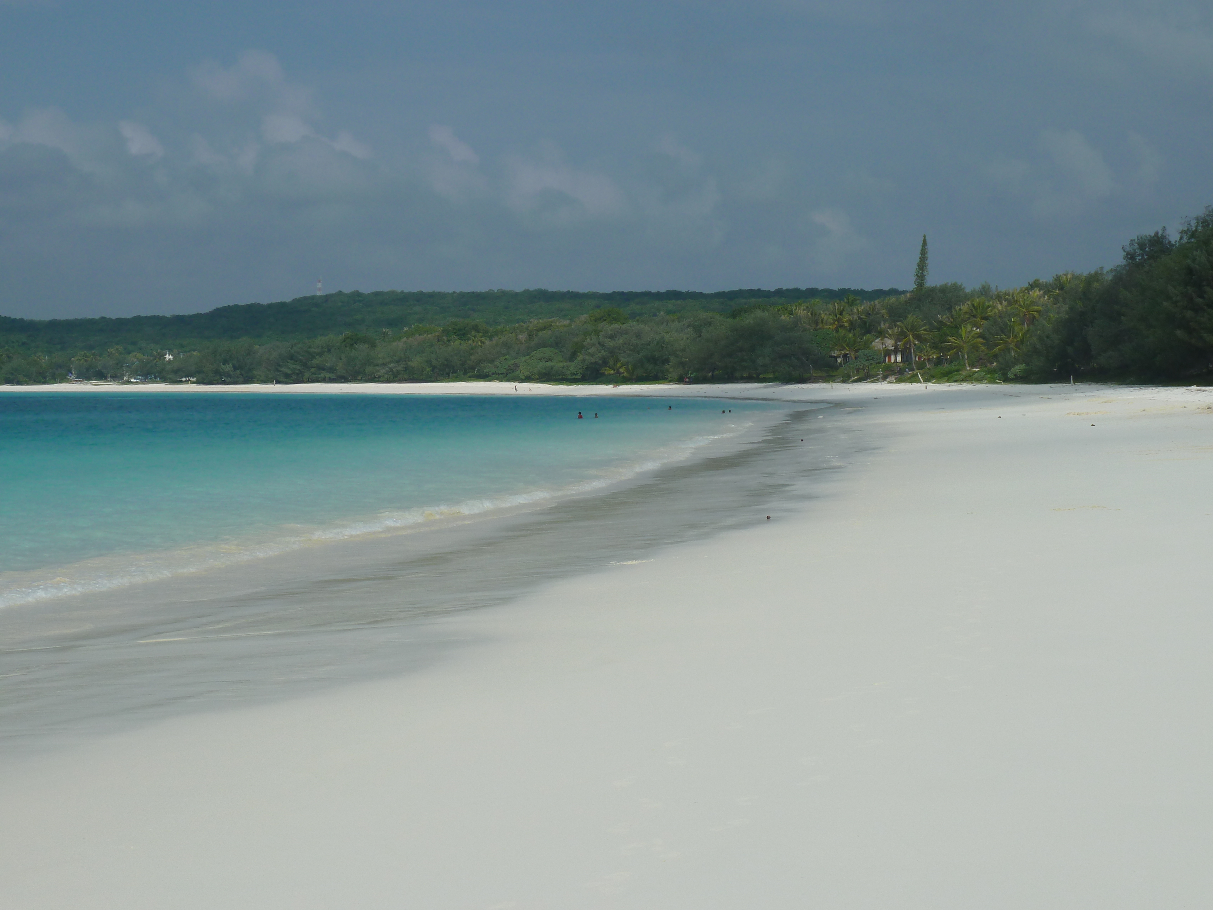 Picture New Caledonia Lifou Chateaubriant bay 2010-05 17 - Tours Chateaubriant bay