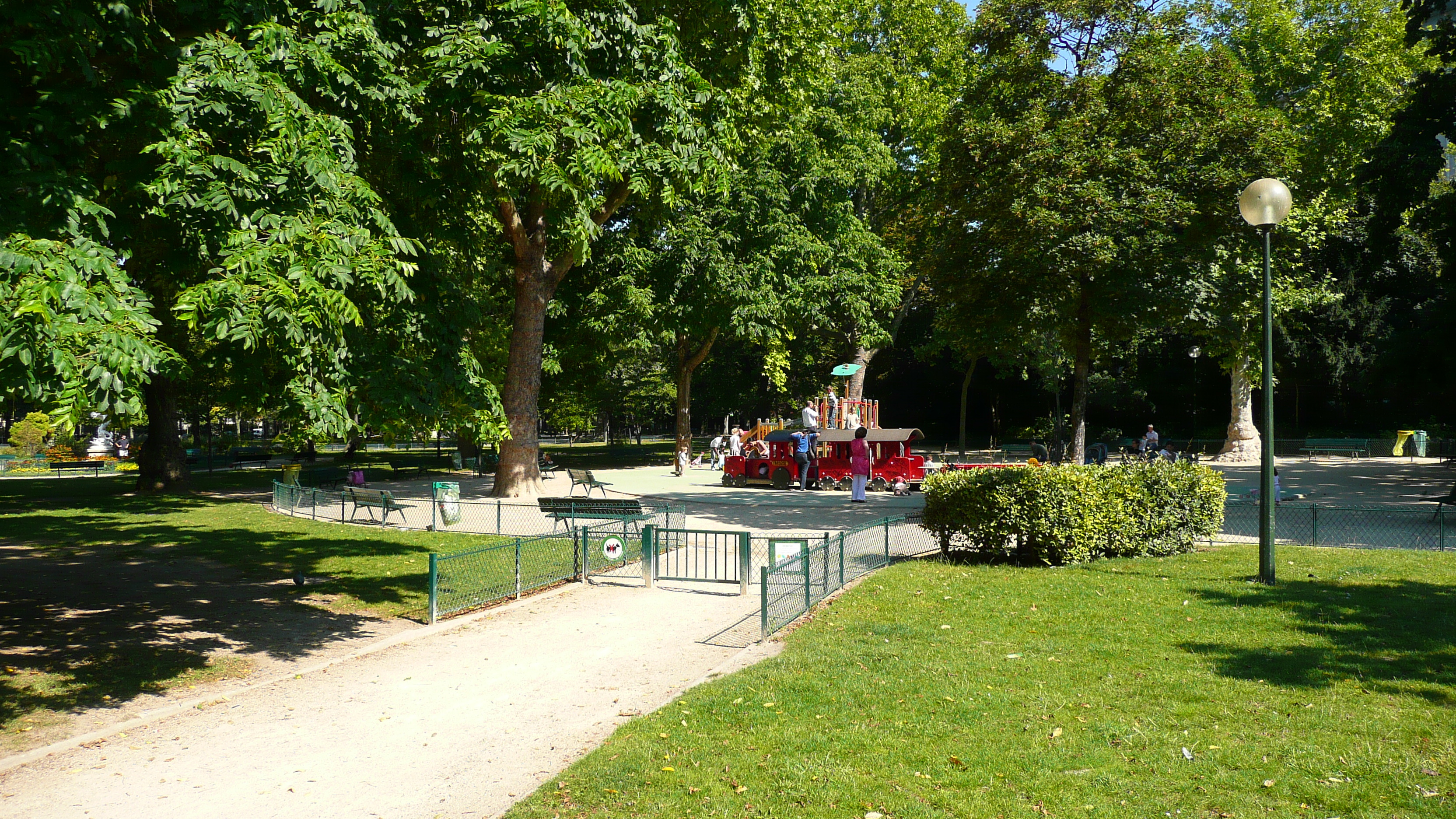 Picture France Paris Jardins du Ranelagh 2007-08 89 - Center Jardins du Ranelagh