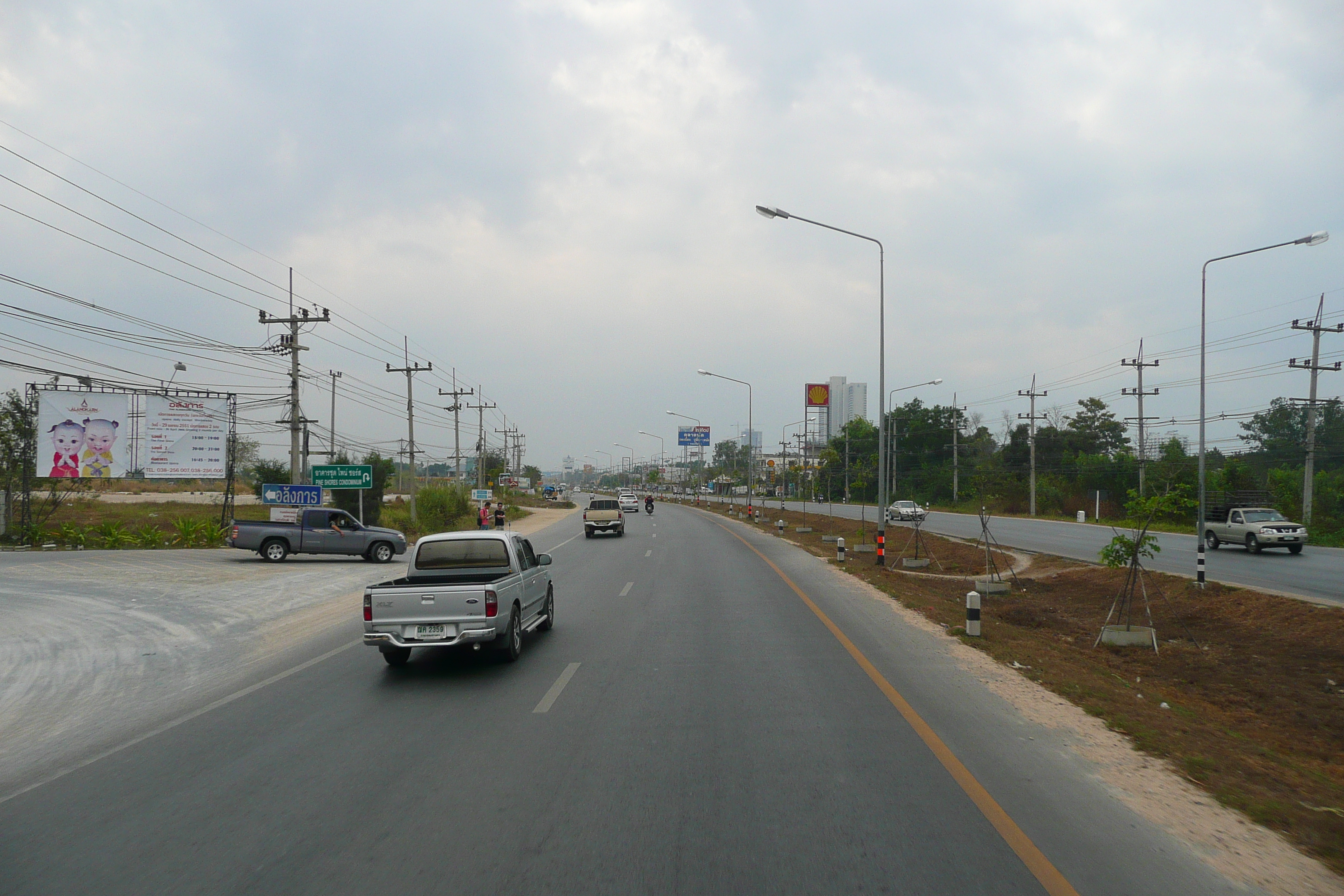 Picture Thailand Chonburi Sukhumvit road 2008-01 98 - Center Sukhumvit road