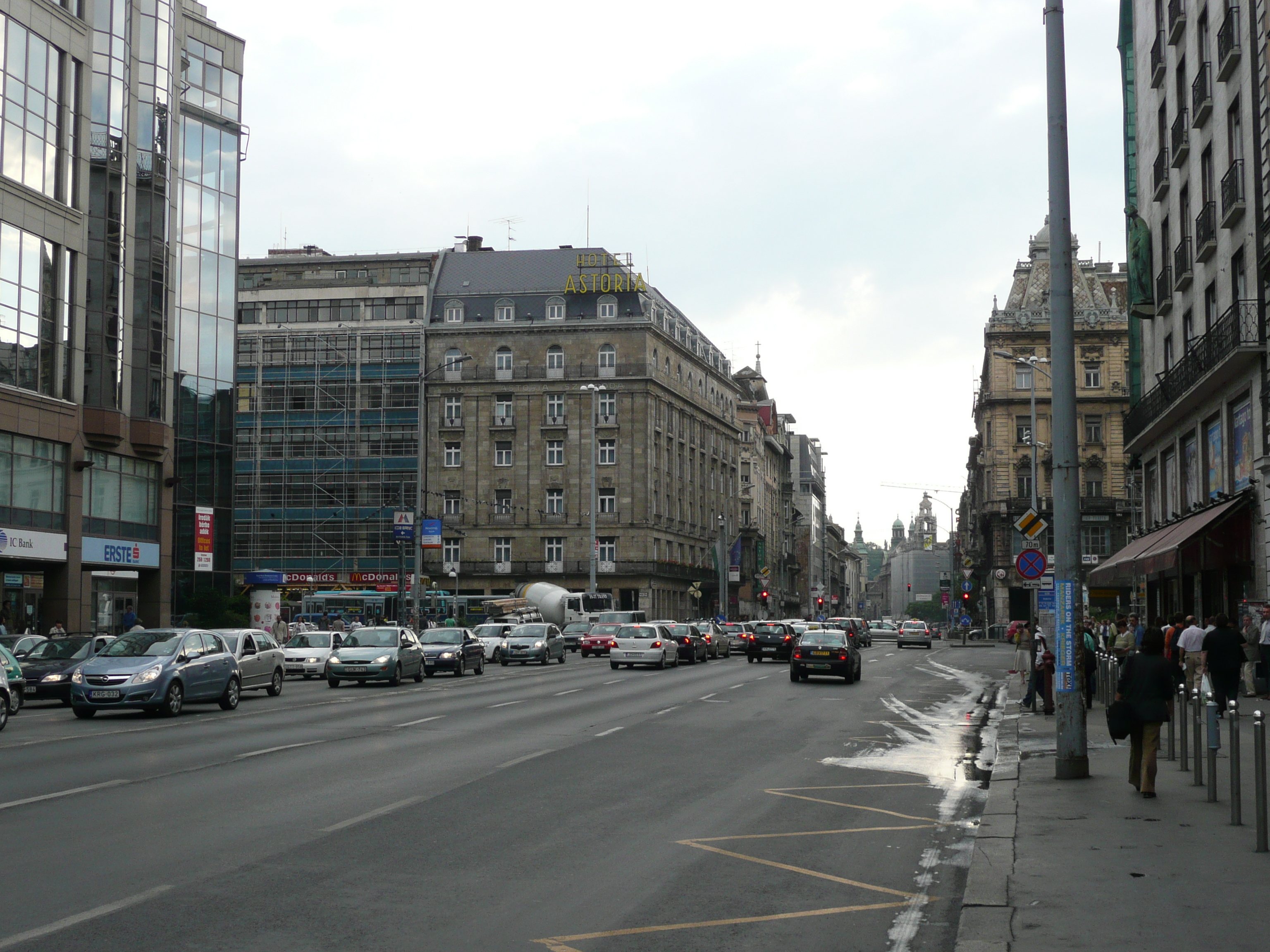 Picture Hungary Budapest Central Budapest 2007-06 154 - Tour Central Budapest