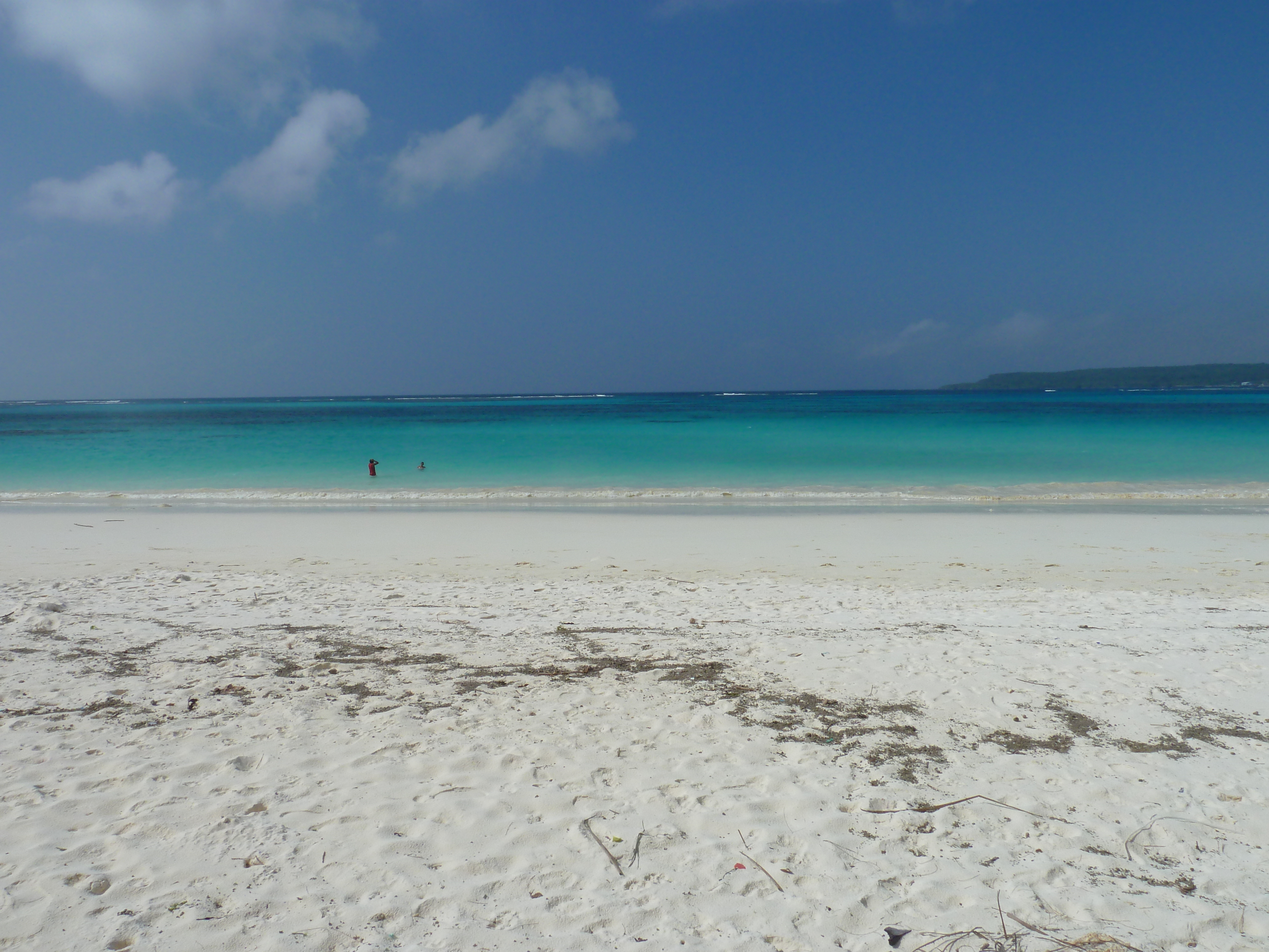 Picture New Caledonia Lifou Chateaubriant bay 2010-05 7 - Recreation Chateaubriant bay