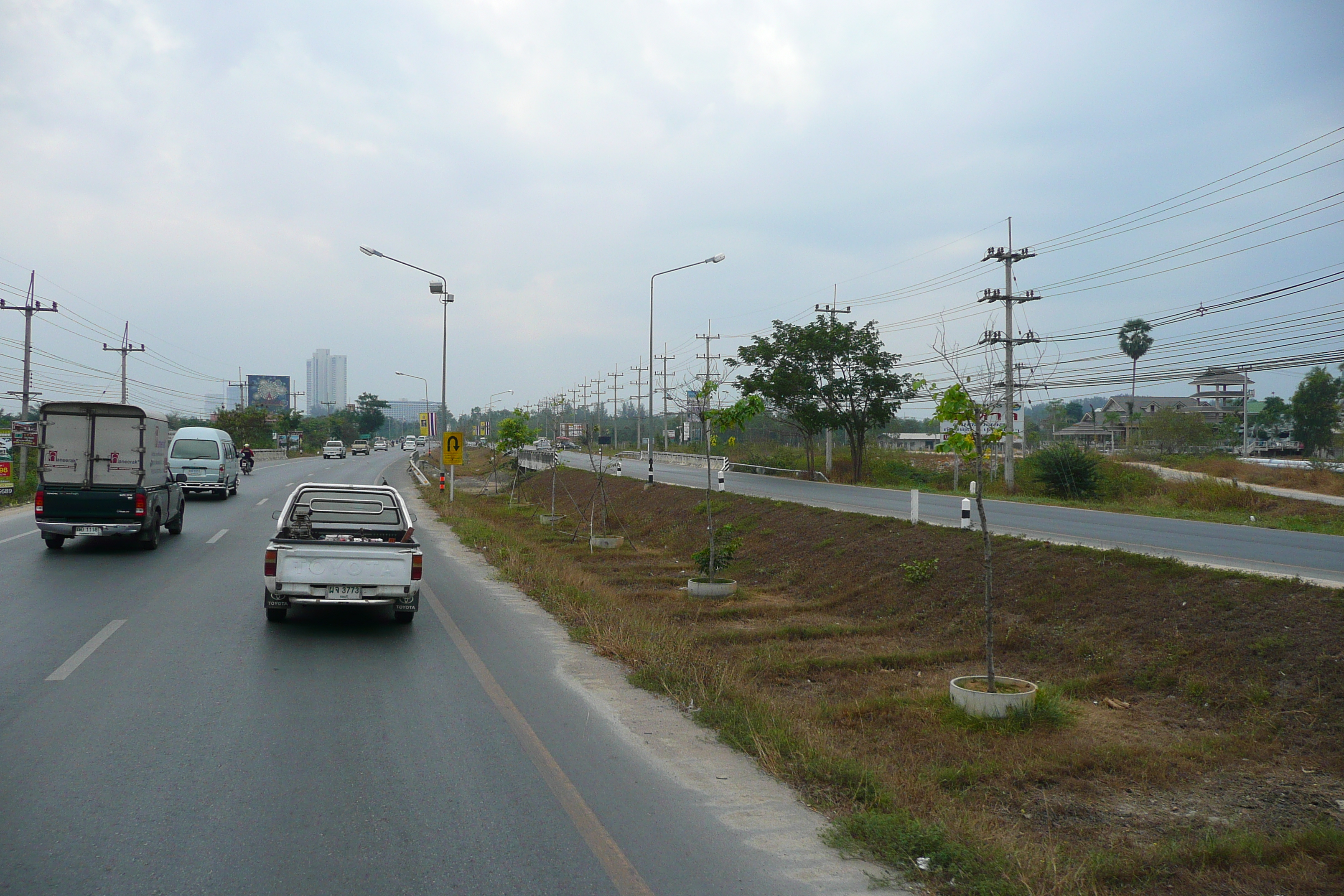 Picture Thailand Chonburi Sukhumvit road 2008-01 128 - Center Sukhumvit road