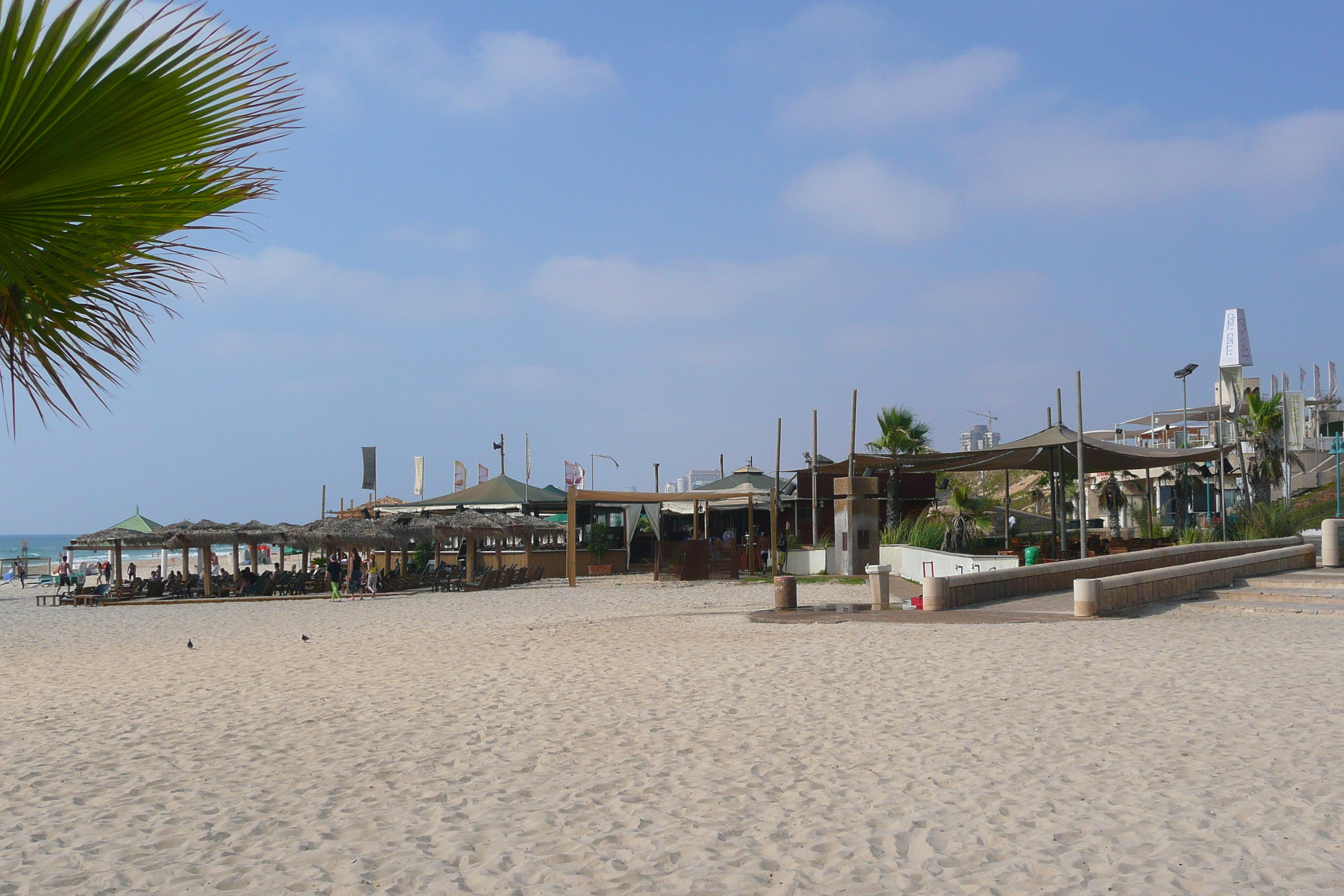 Picture Israel Rishon Le Zion Beach 2007-06 12 - Center Rishon Le Zion Beach