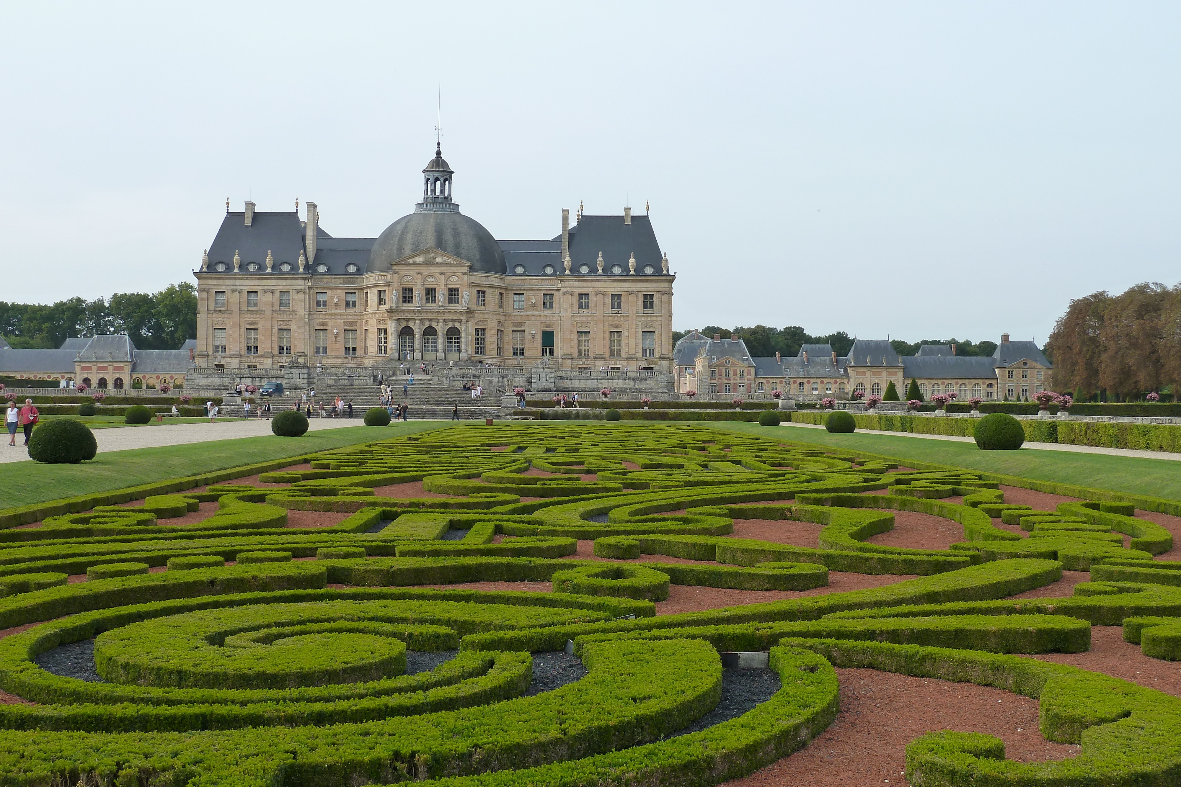 Picture France Vaux Le Vicomte Castle Vaux Le Vicomte Gardens 2010-09 30 - Discovery Vaux Le Vicomte Gardens