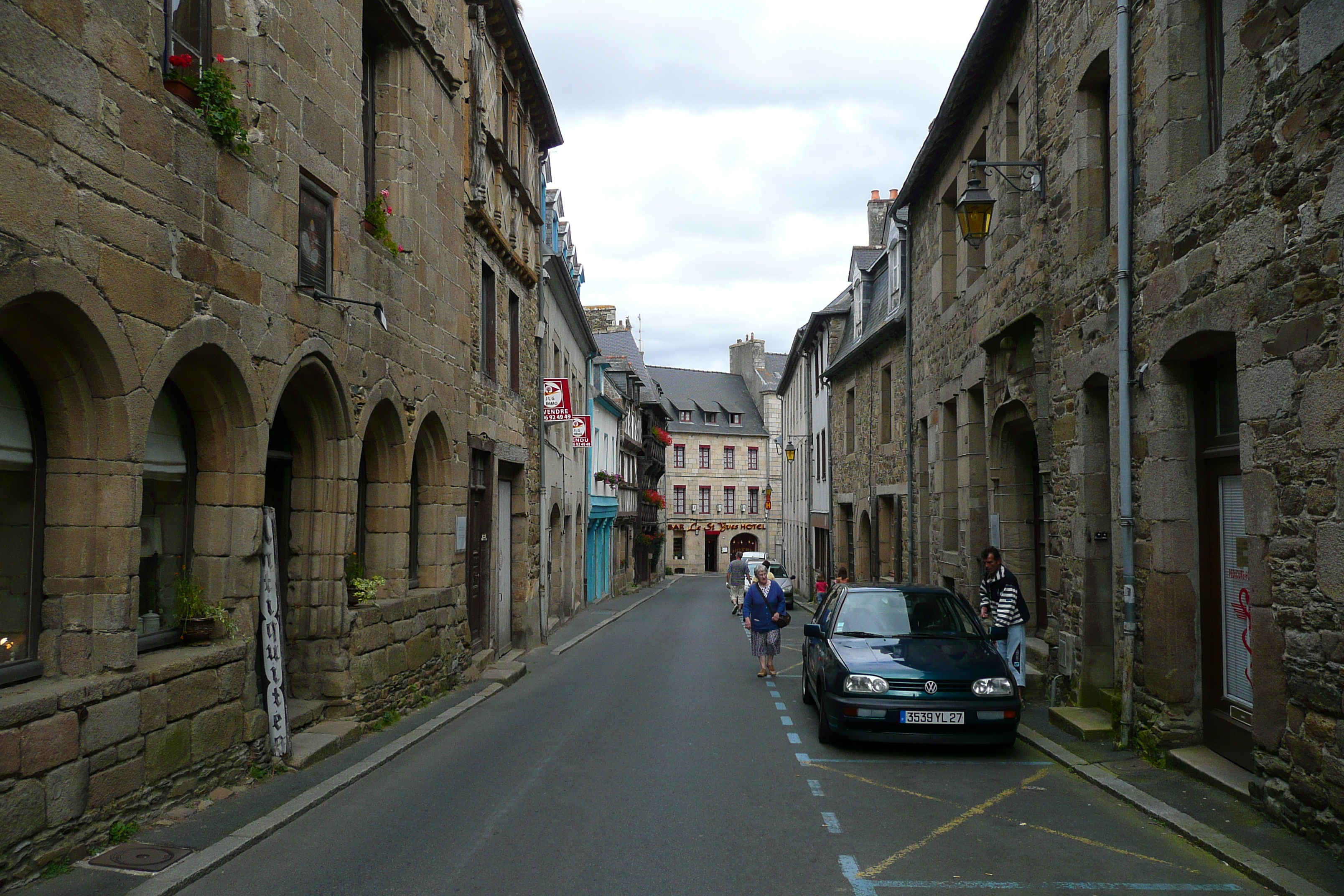 Picture France Treguier 2007-08 19 - Journey Treguier