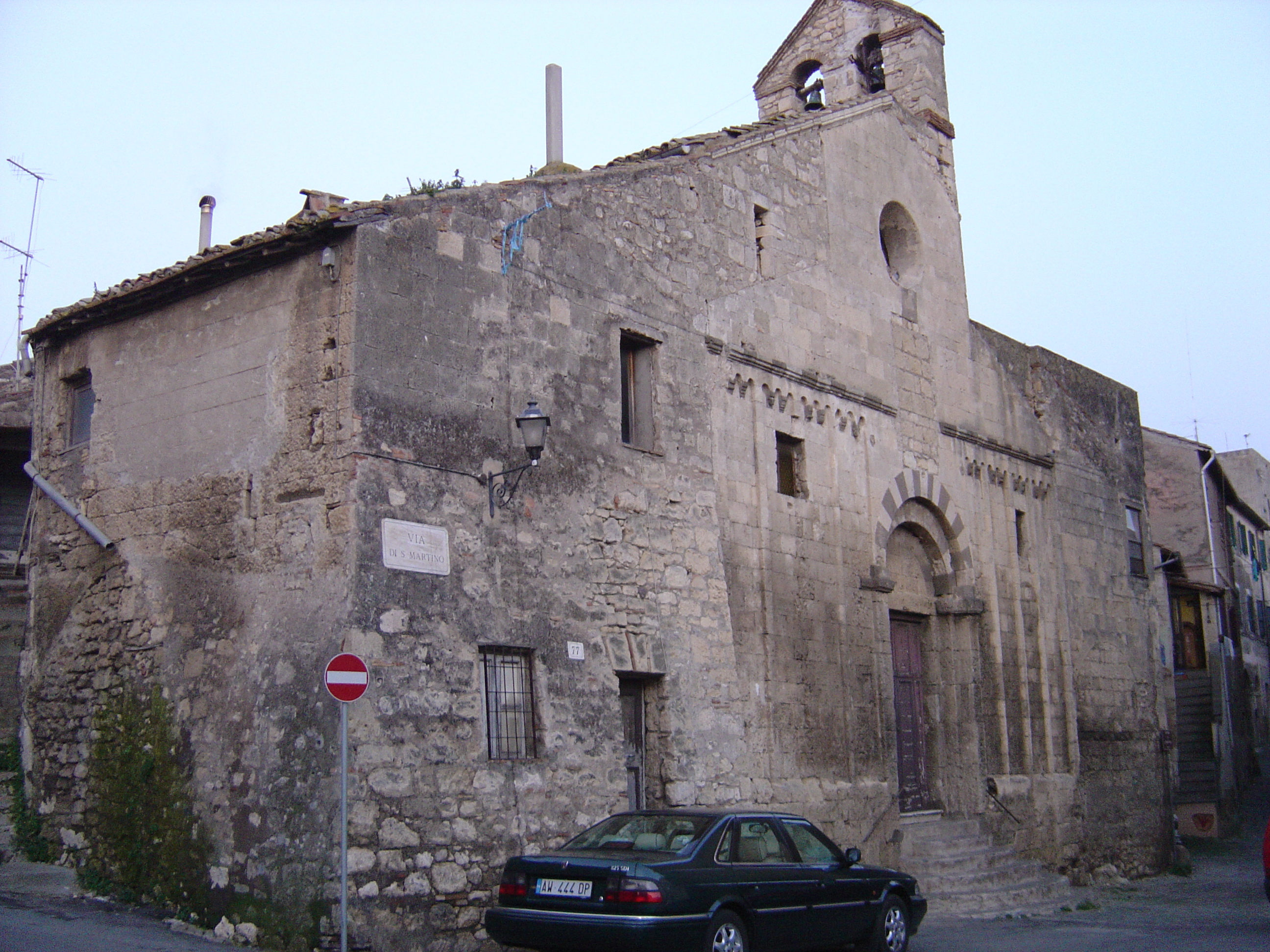 Picture Italy Tarquinia 2004-03 0 - Discovery Tarquinia