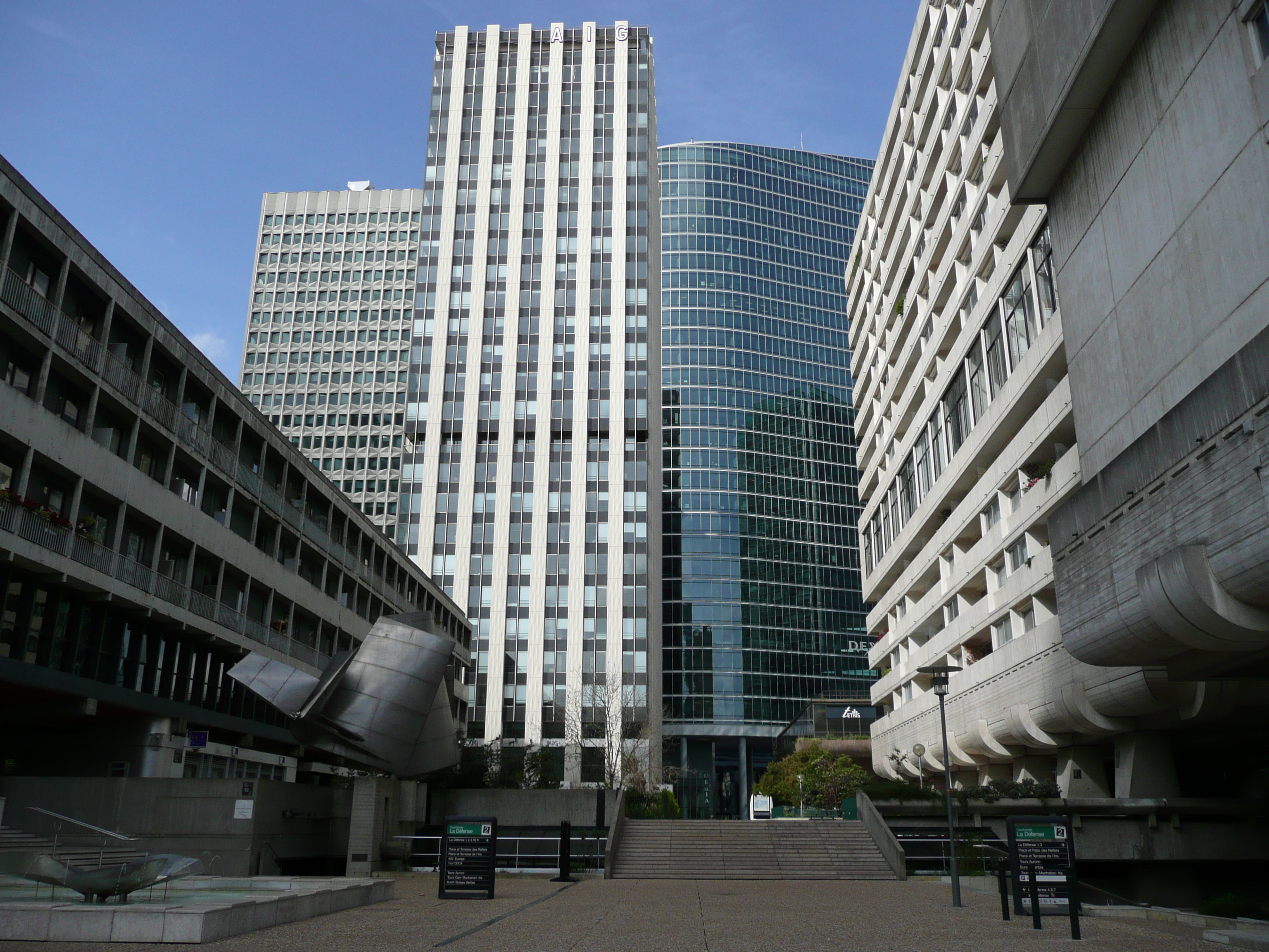 Picture France Paris La Defense 2007-05 189 - Tours La Defense