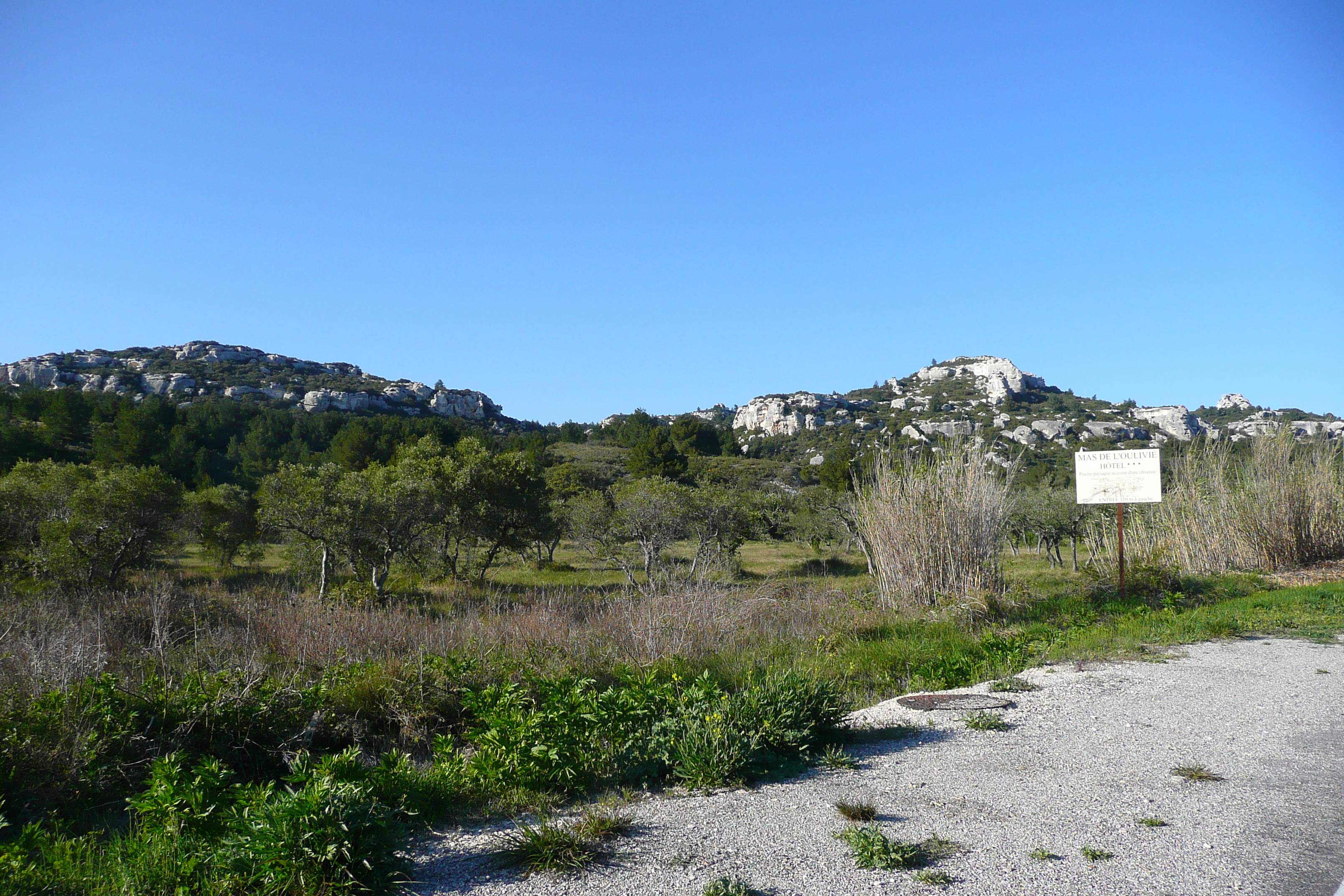 Picture France Provence Baux de Provence to Tarascon road 2008-04 2 - Center Baux de Provence to Tarascon road