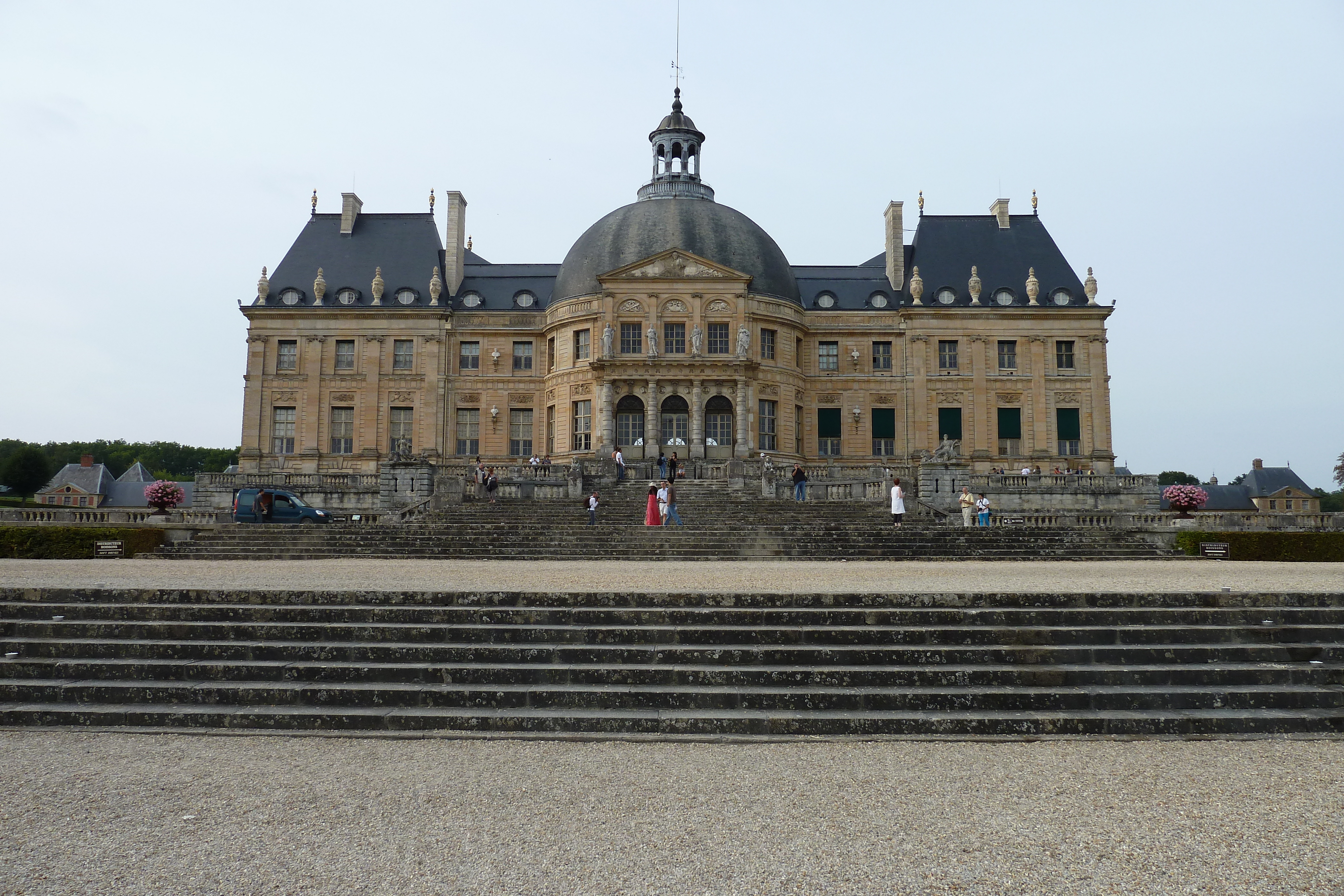 Picture France Vaux Le Vicomte Castle Vaux Le Vicomte Gardens 2010-09 35 - Journey Vaux Le Vicomte Gardens