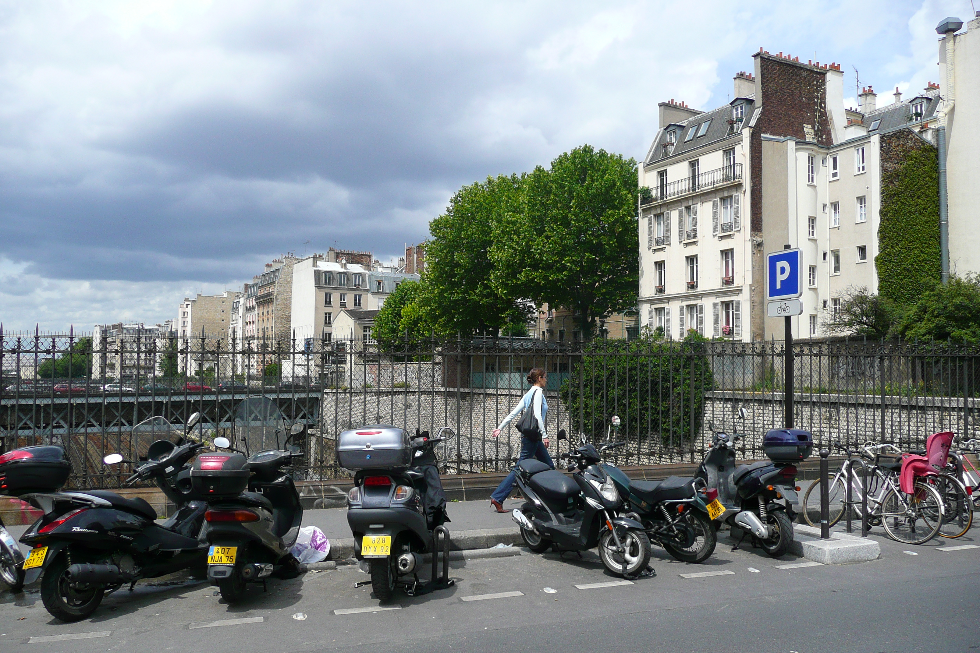 Picture France Paris Rue de Rome 2007-06 65 - Center Rue de Rome