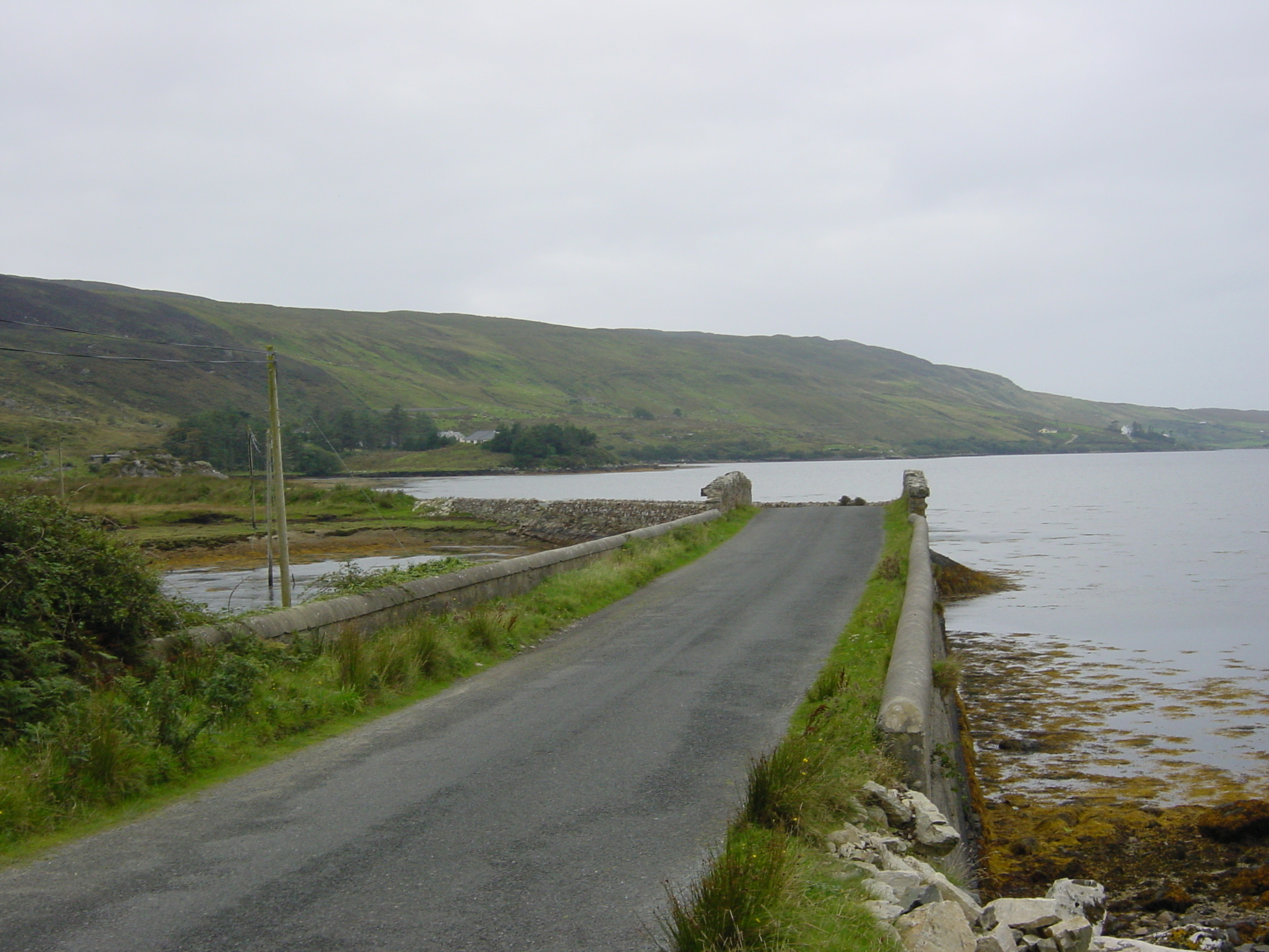 Picture Ireland Connemara 2003-09 42 - Center Connemara