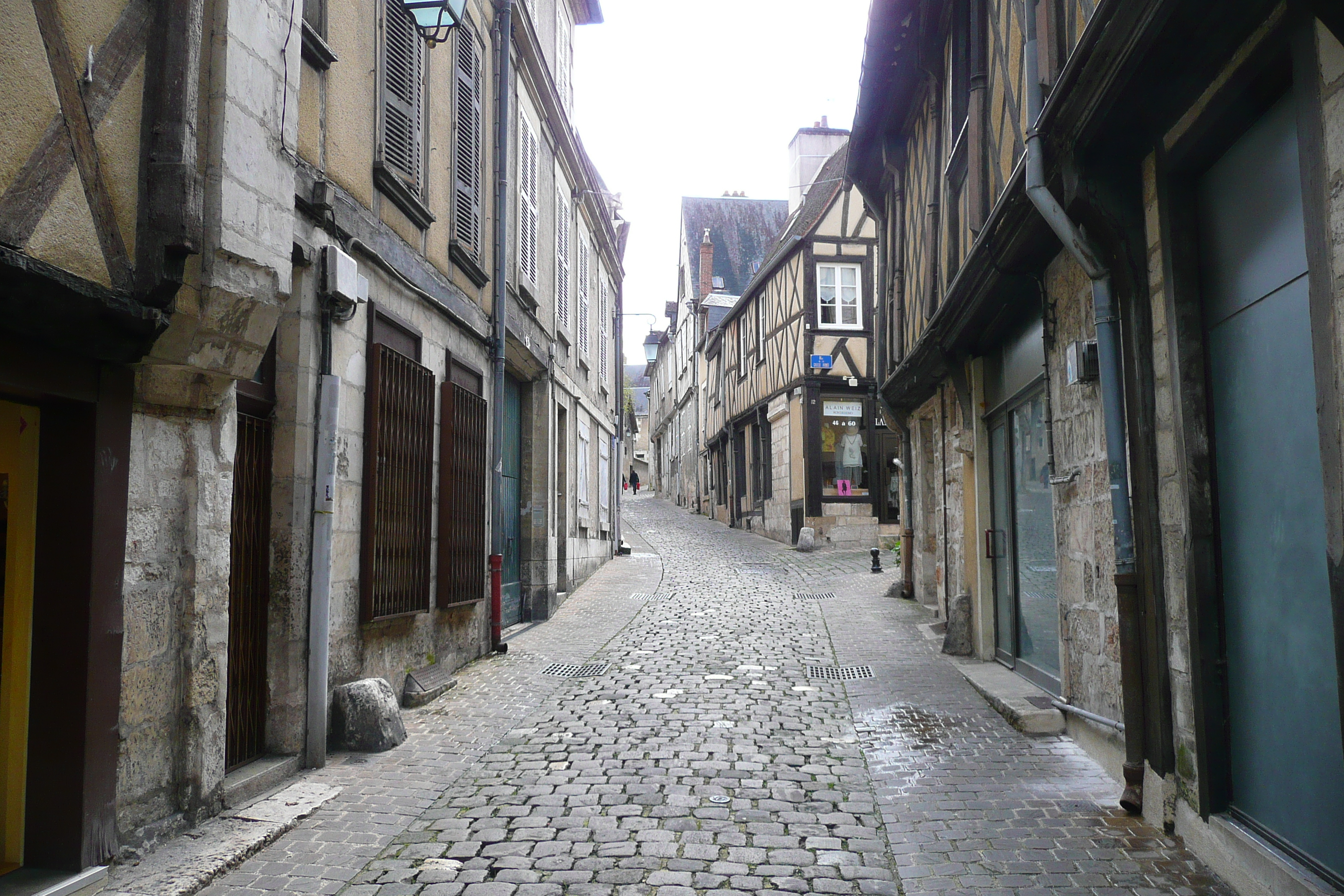 Picture France Bourges 2008-04 82 - History Bourges