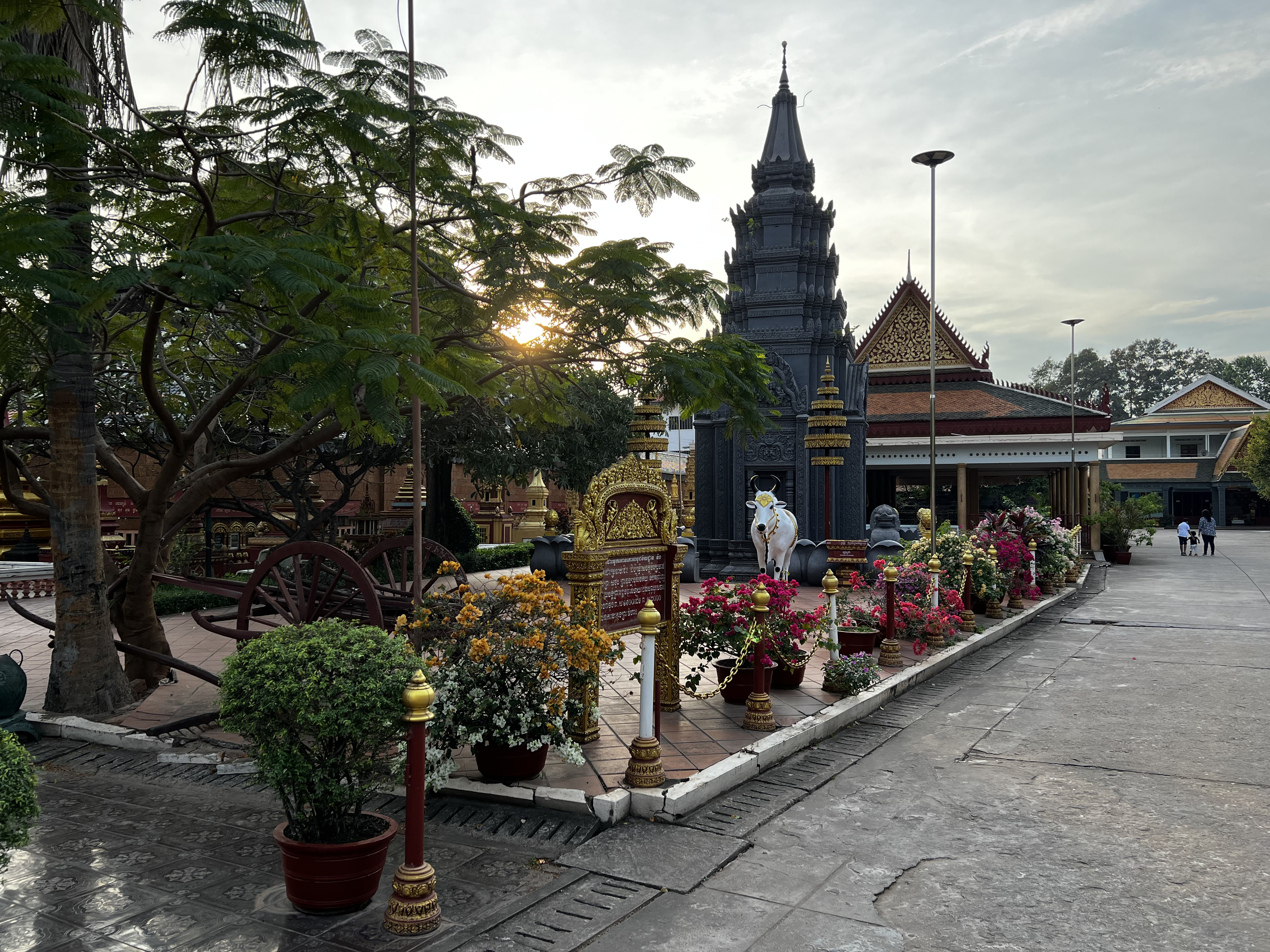 Picture Cambodia Siem Reap ⁨Wat Preah Prom Rath⁩ 2023-01 6 - Center ⁨Wat Preah Prom Rath⁩