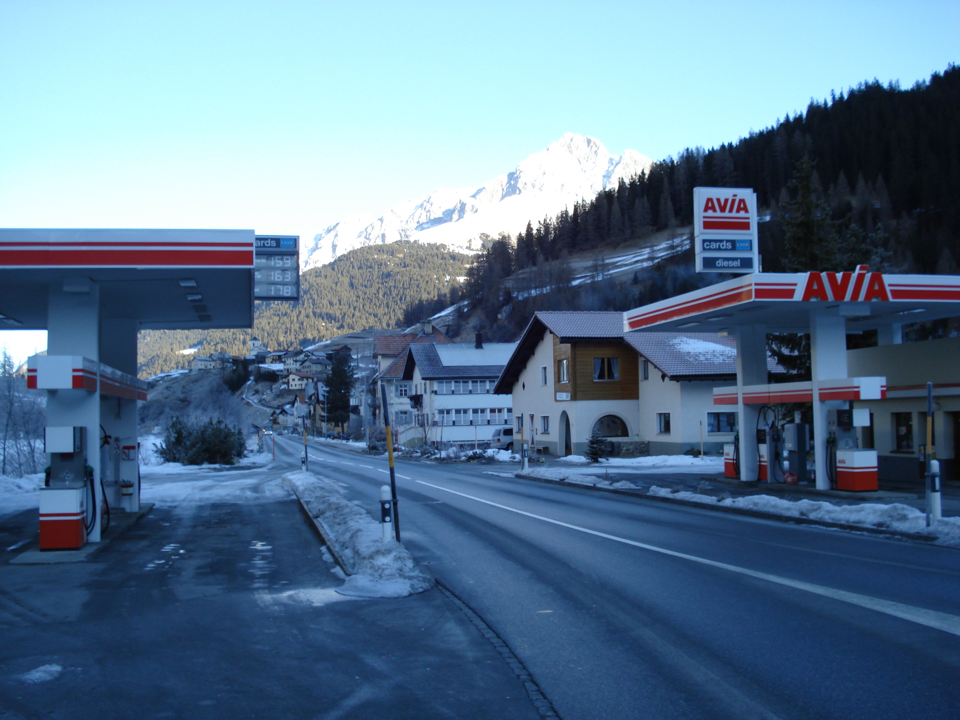 Picture Swiss Chur to St Moritz Road 2007-01 18 - Discovery Chur to St Moritz Road