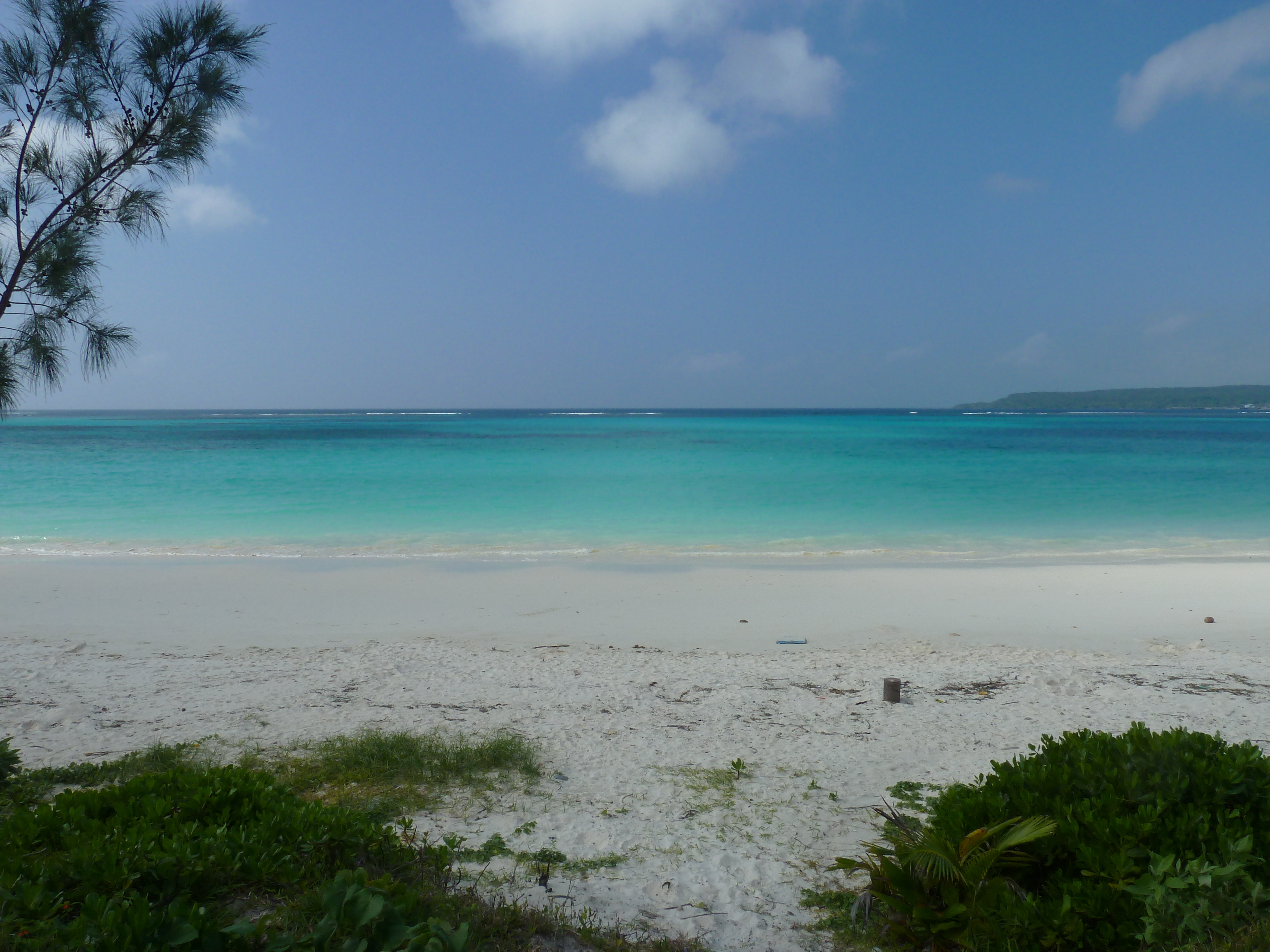 Picture New Caledonia Lifou Chateaubriant bay 2010-05 95 - Center Chateaubriant bay