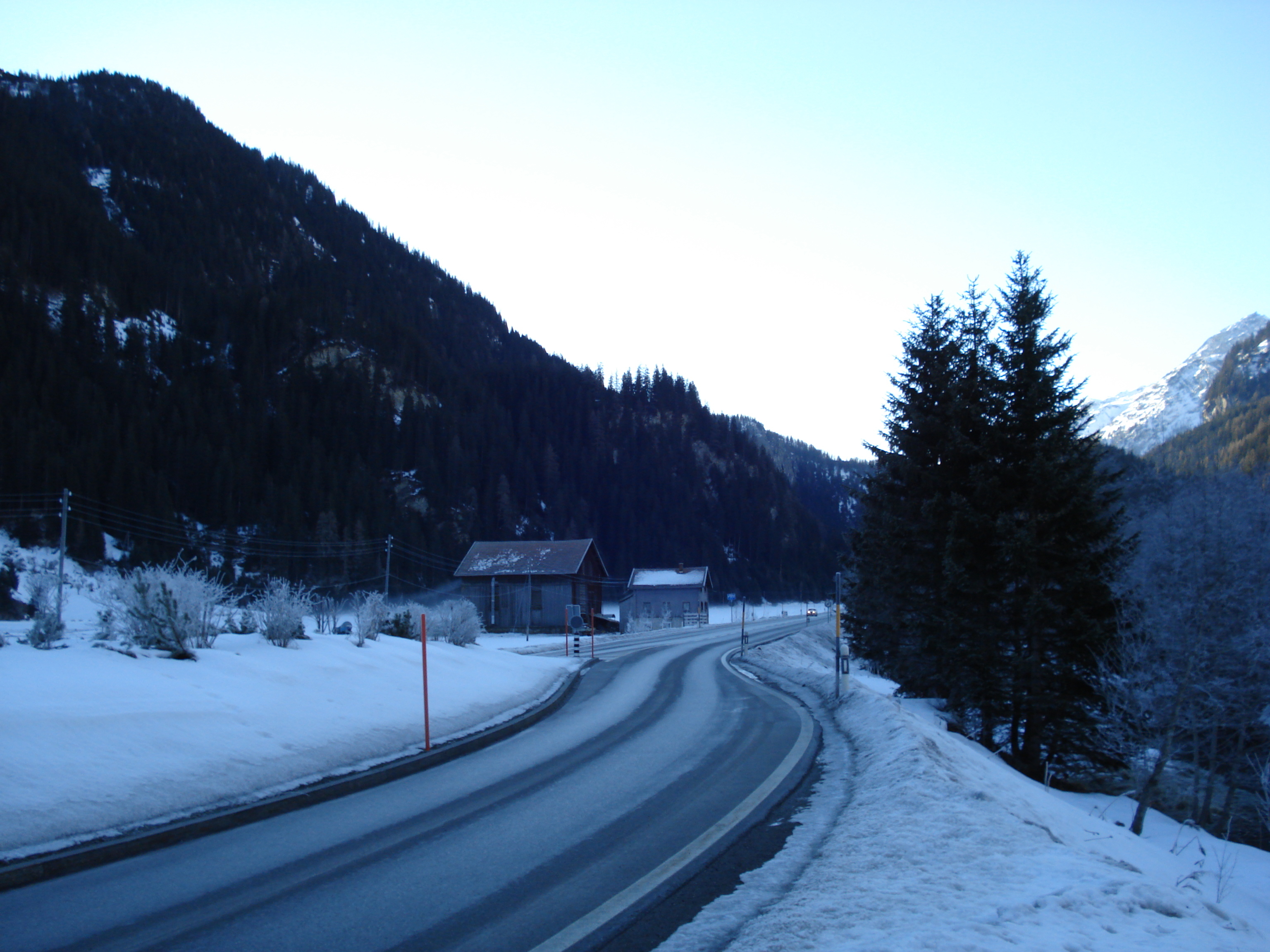 Picture Swiss Chur to St Moritz Road 2007-01 21 - Journey Chur to St Moritz Road