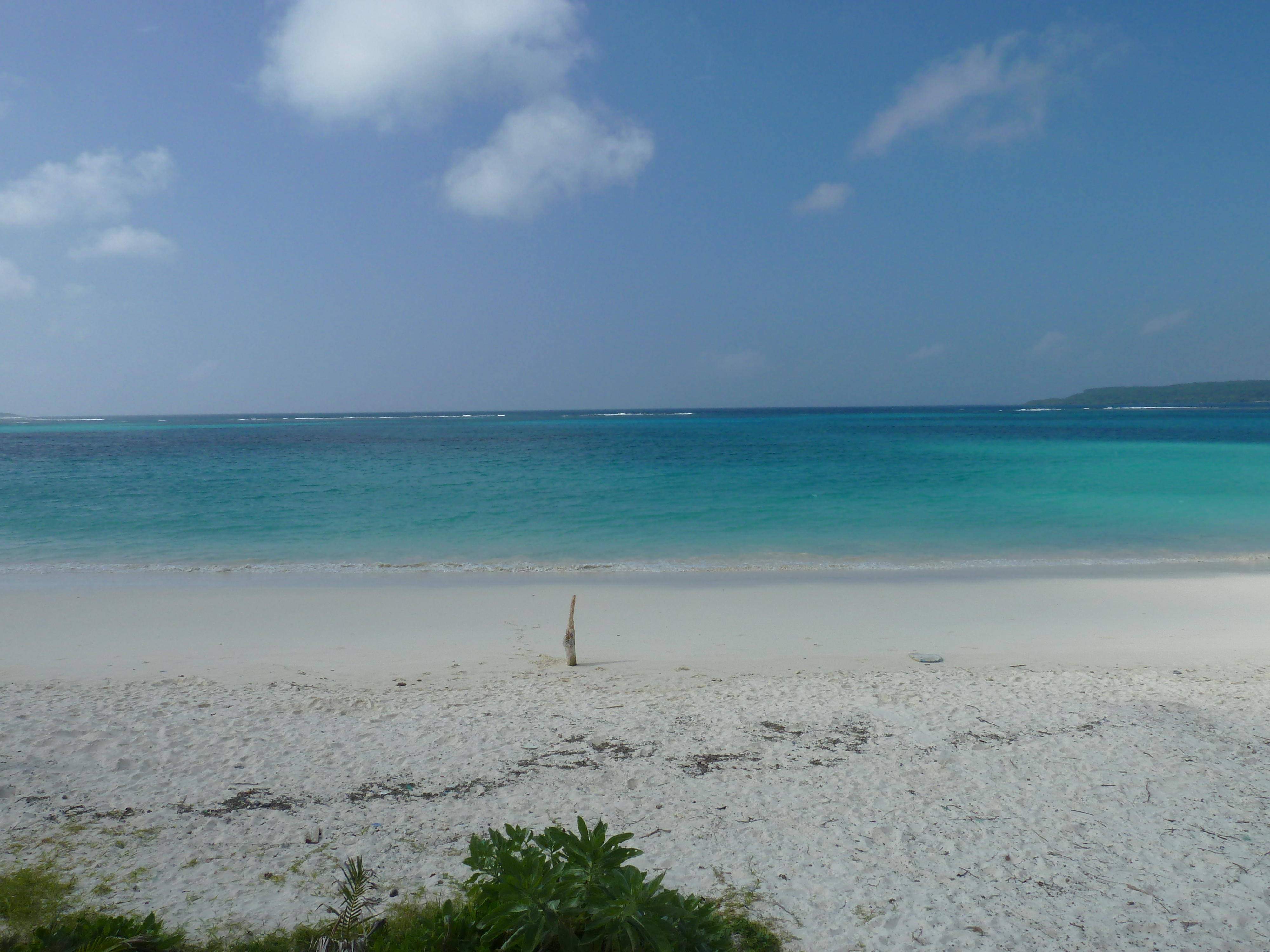 Picture New Caledonia Lifou Chateaubriant bay 2010-05 104 - Recreation Chateaubriant bay