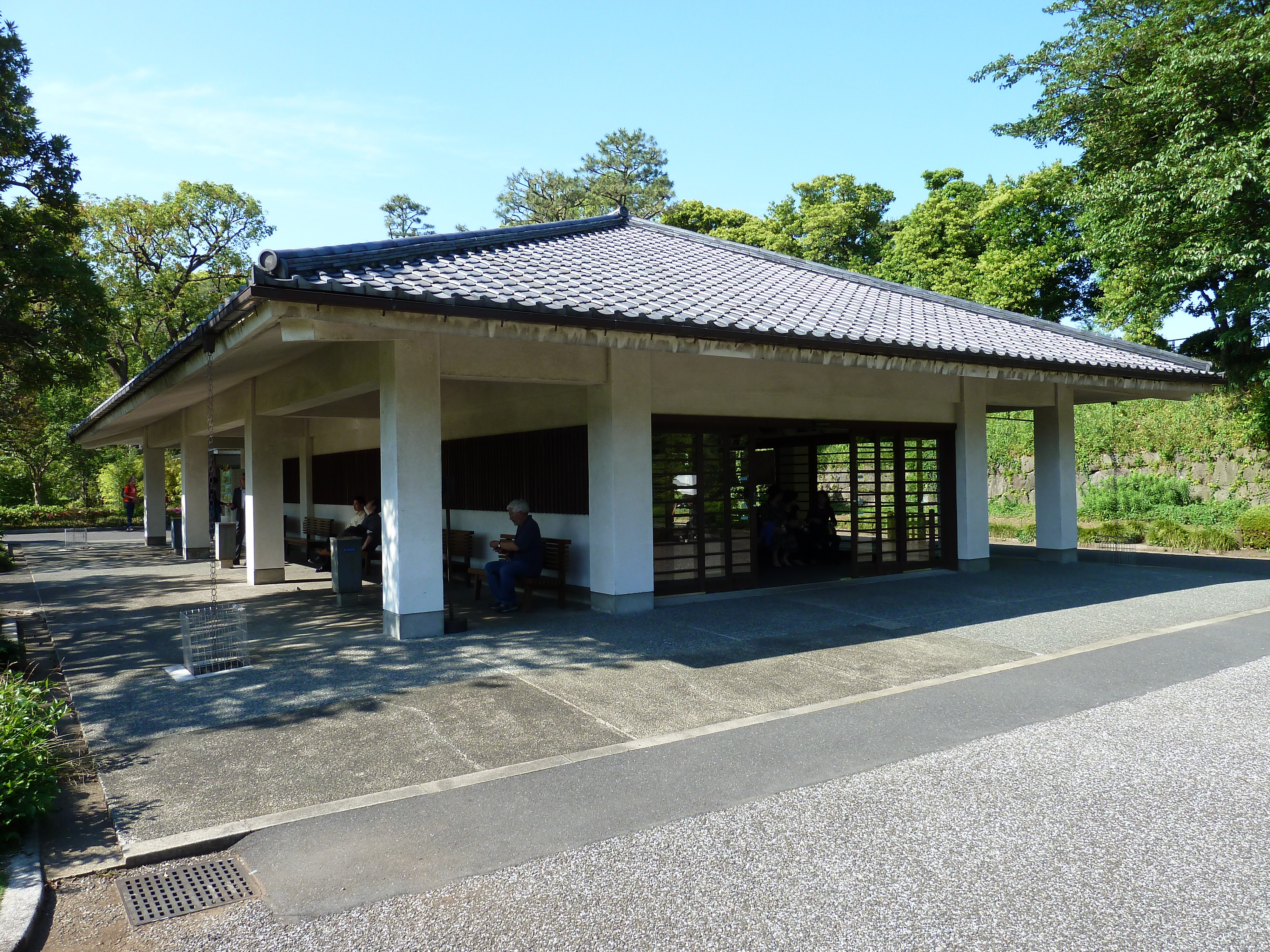 Picture Japan Tokyo Imperial Palace 2010-06 86 - Center Imperial Palace