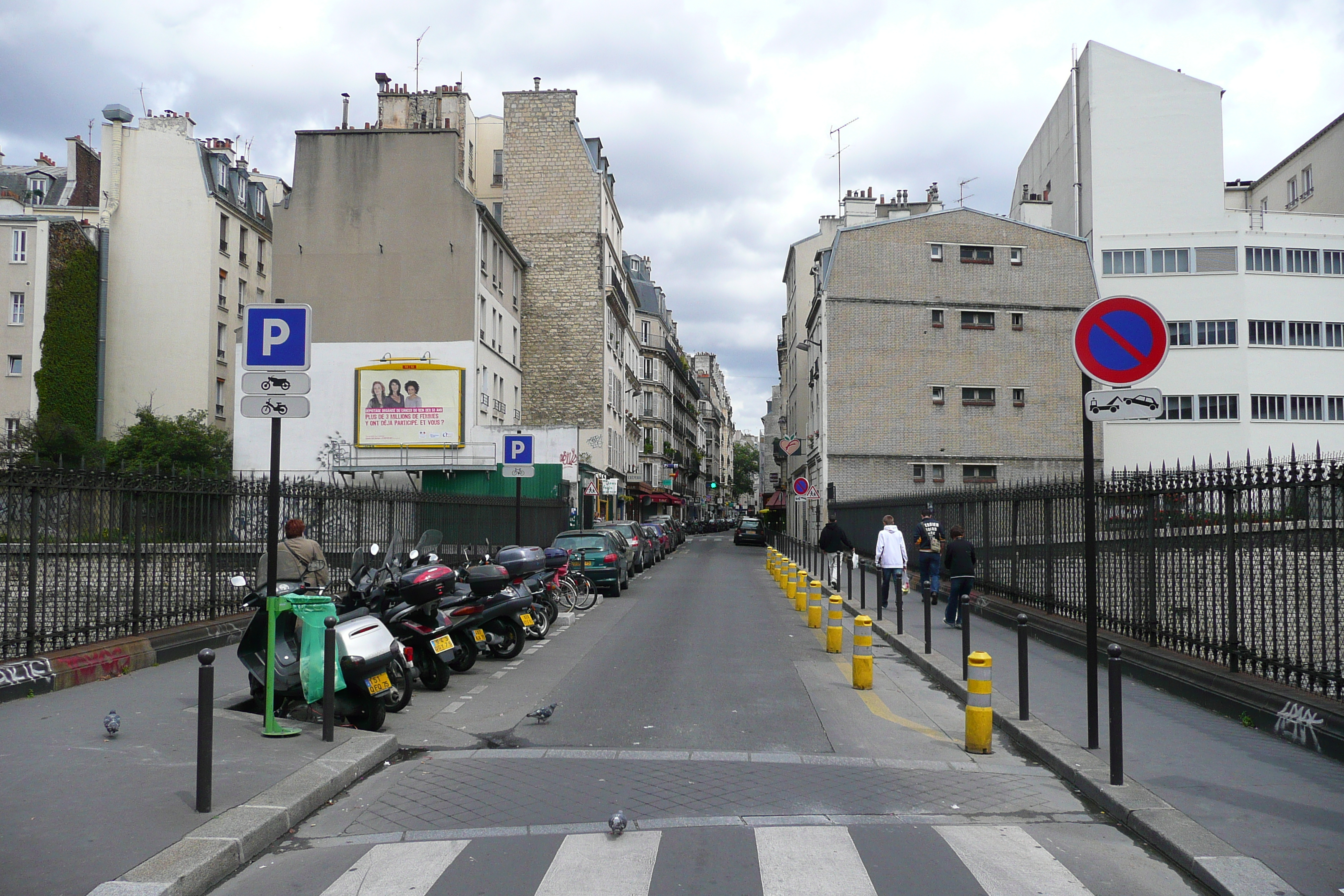 Picture France Paris Rue de Rome 2007-06 57 - Around Rue de Rome