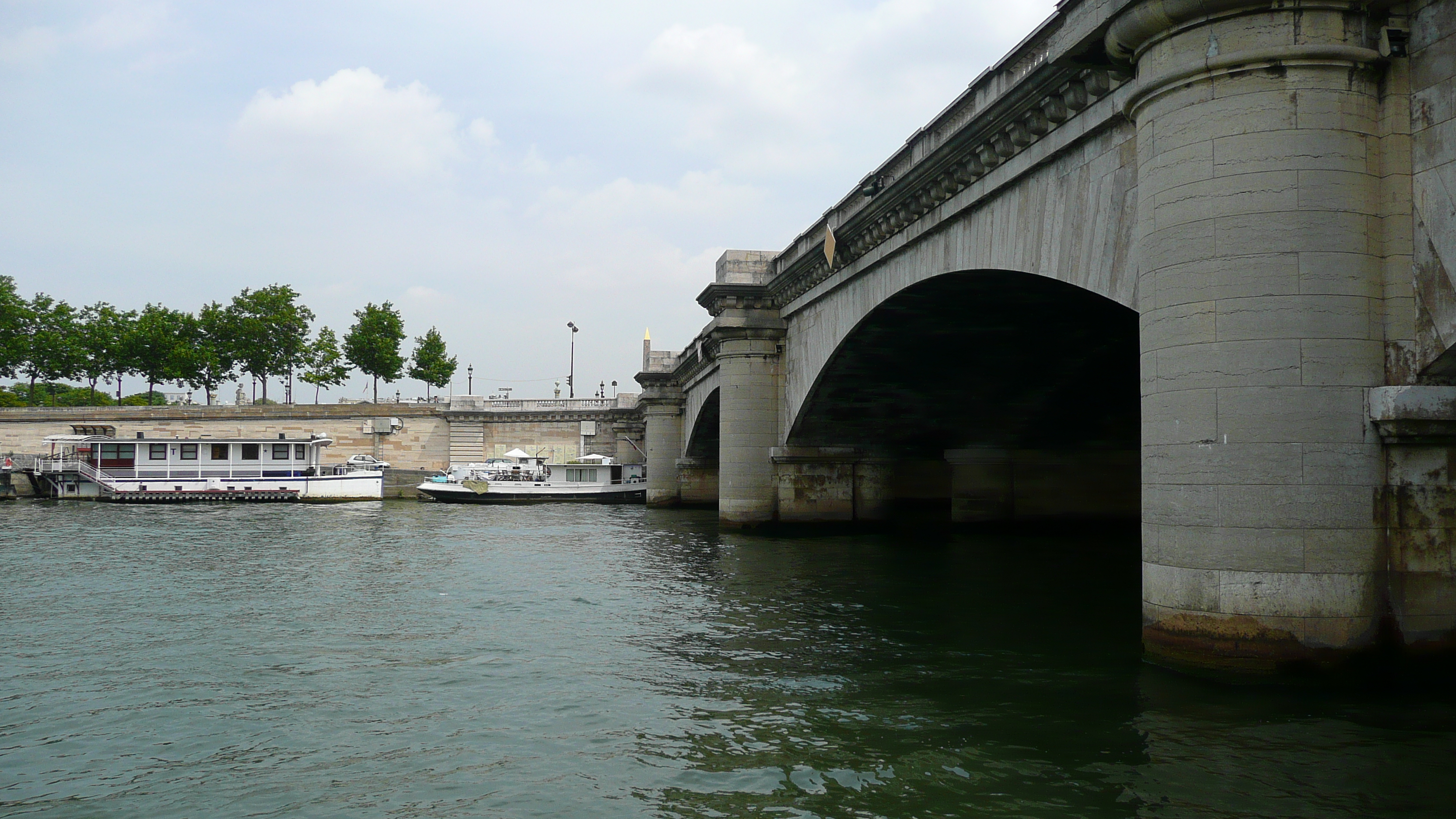 Picture France Paris Seine river 2007-06 179 - History Seine river